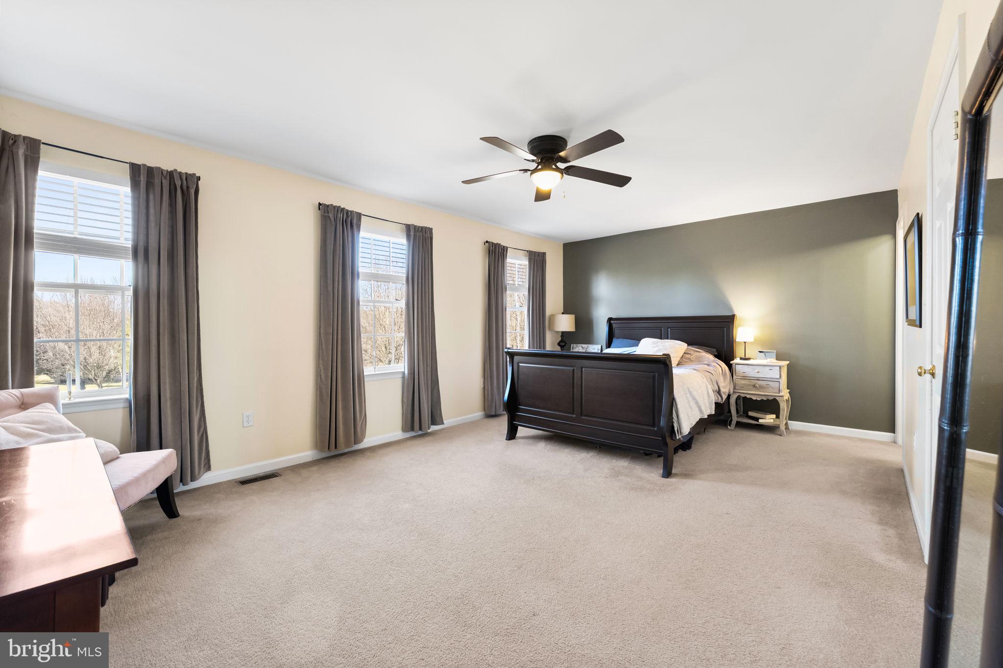 MEDFORD FARMS - Residential