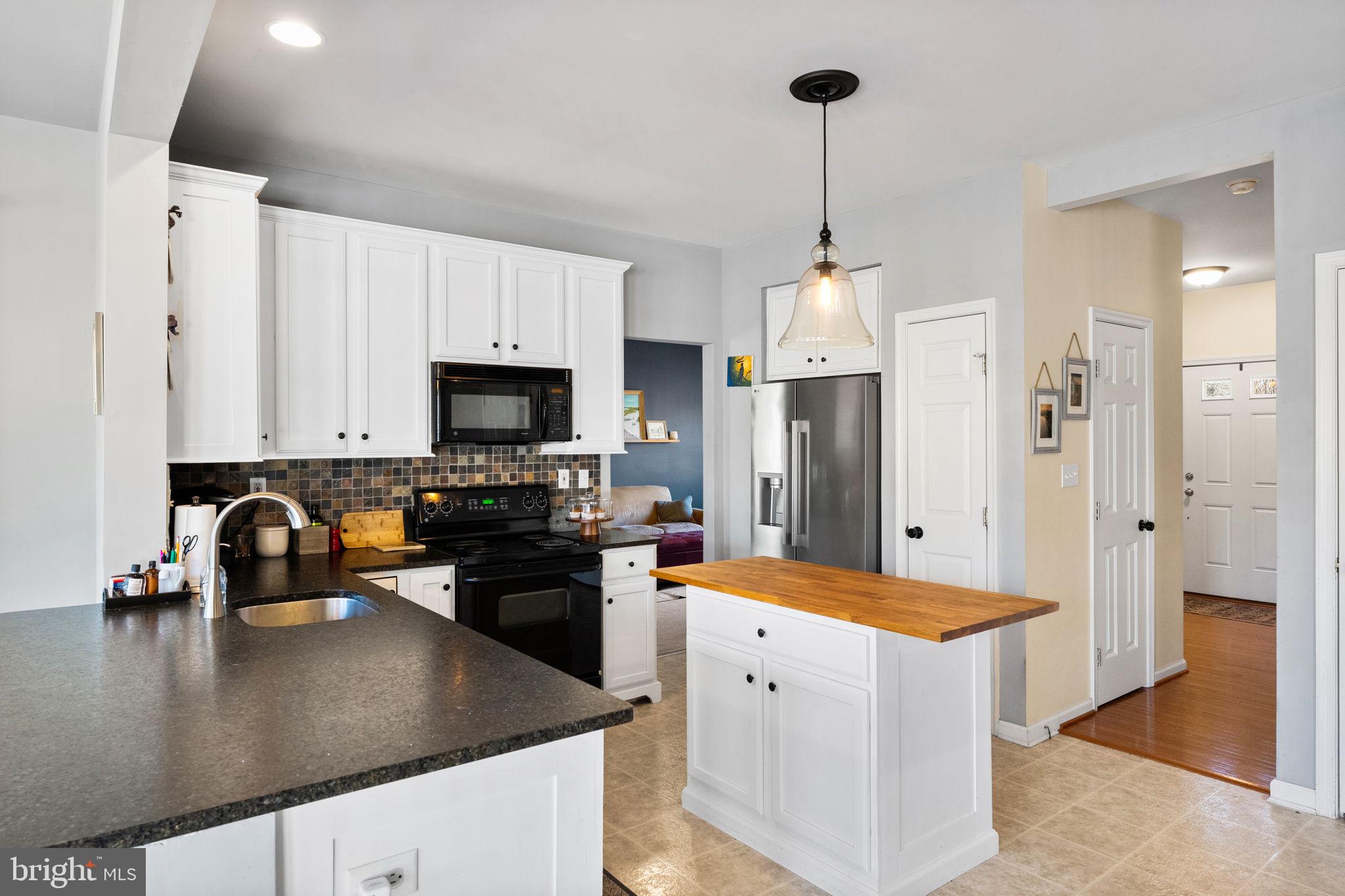 MEDFORD FARMS - Residential