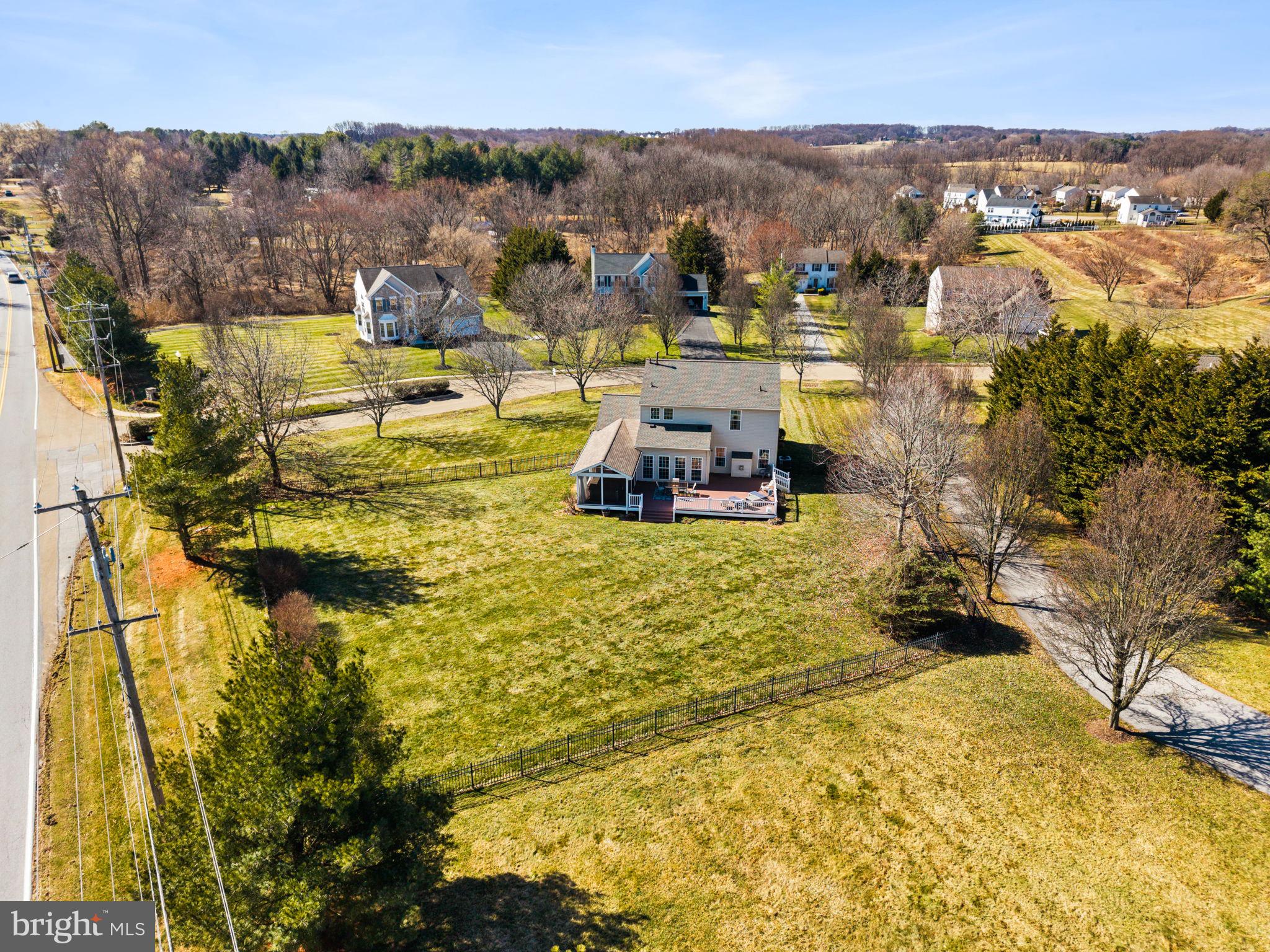 MEDFORD FARMS - Residential