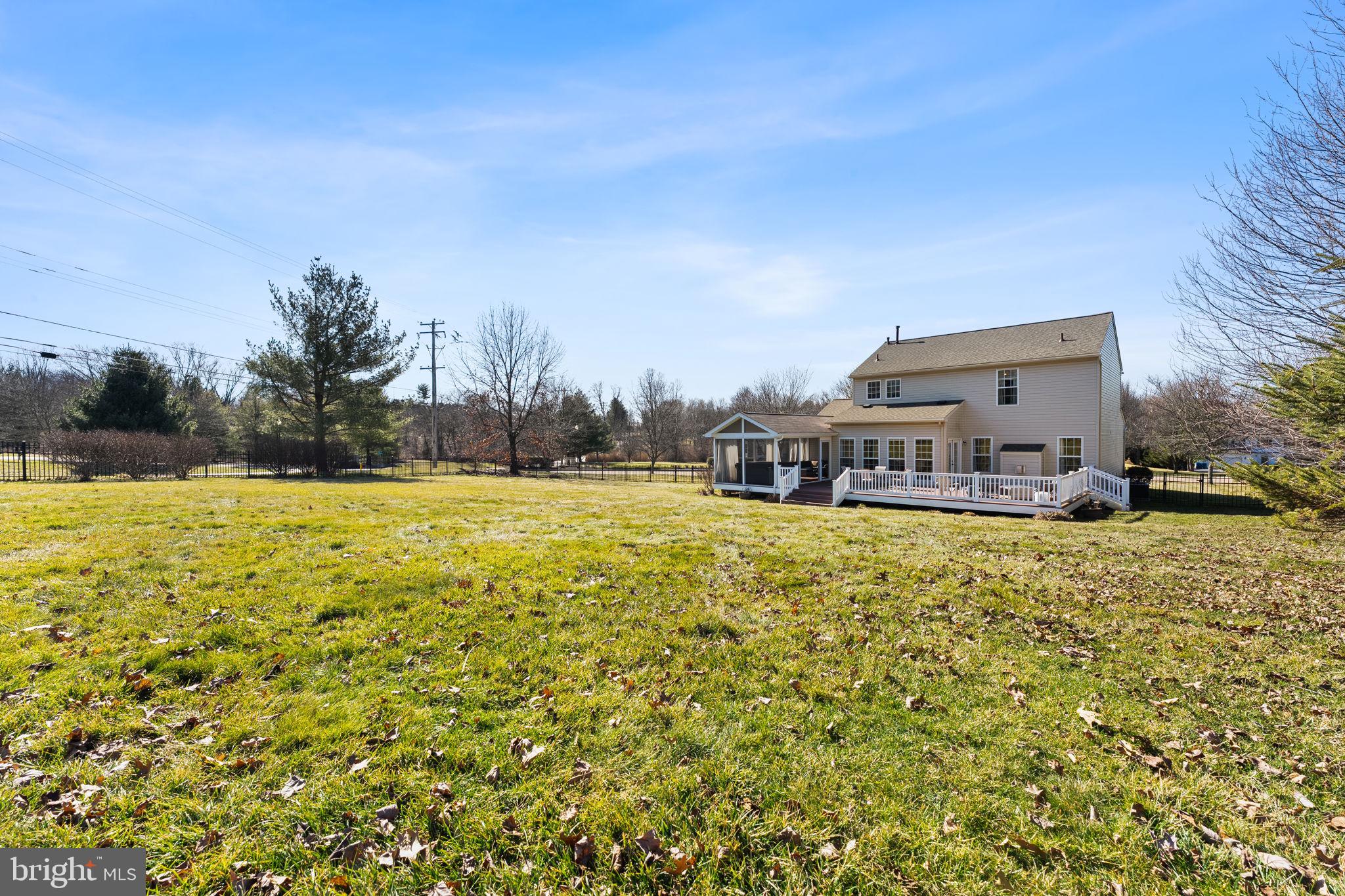 MEDFORD FARMS - Residential