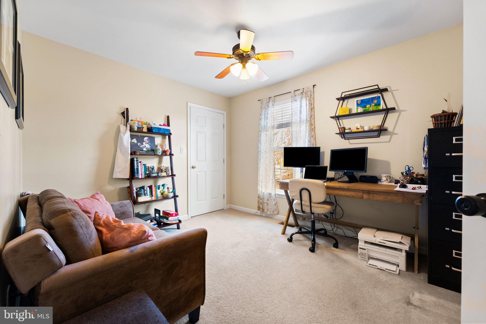 MEDFORD FARMS - Residential