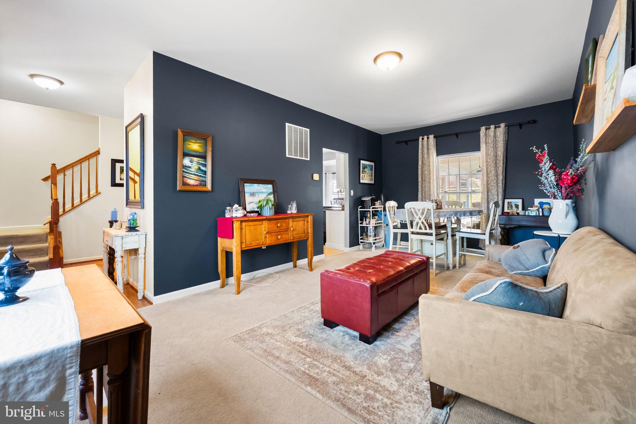 MEDFORD FARMS - Residential