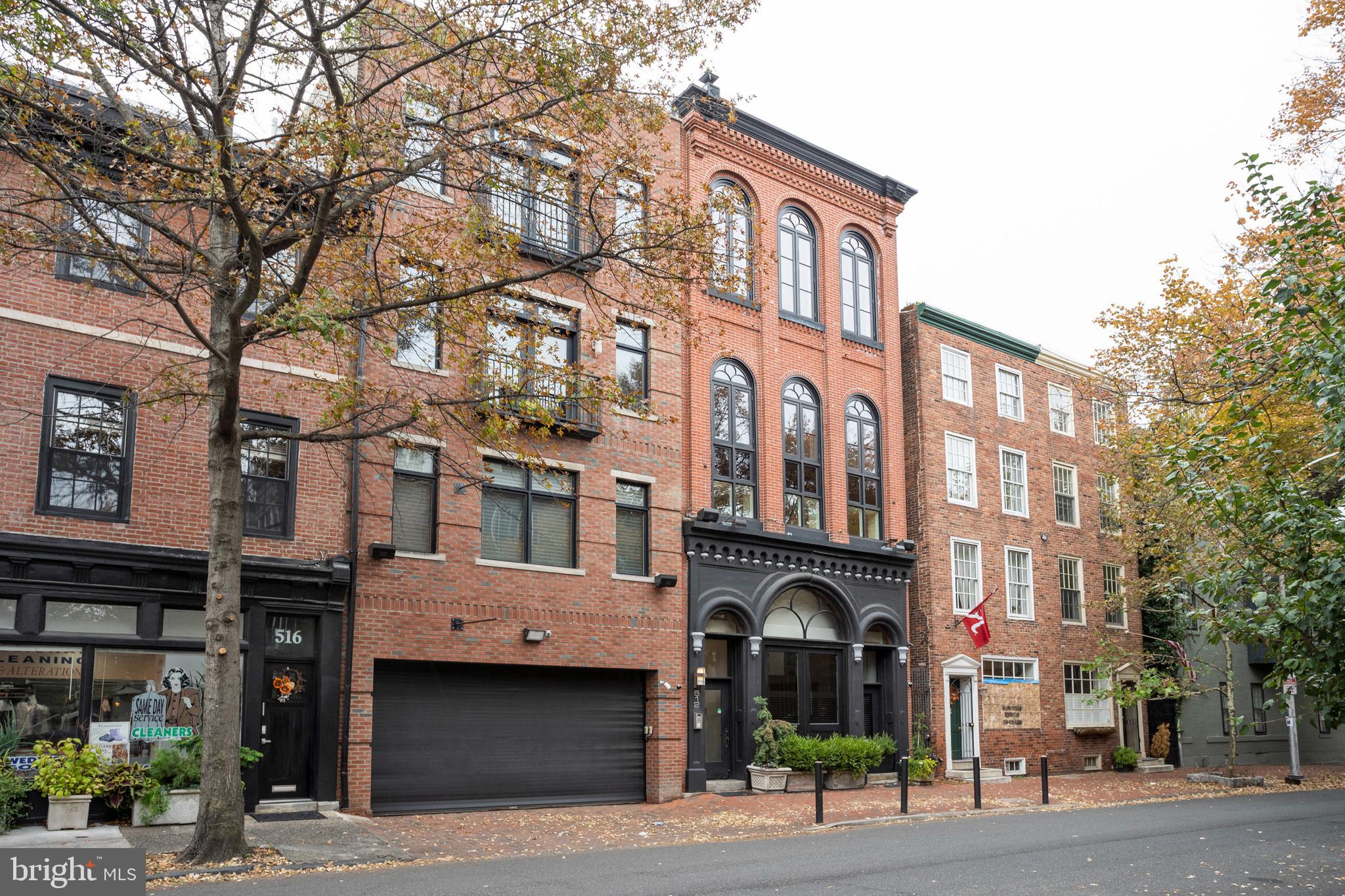 SOCIETY HILL - Residential