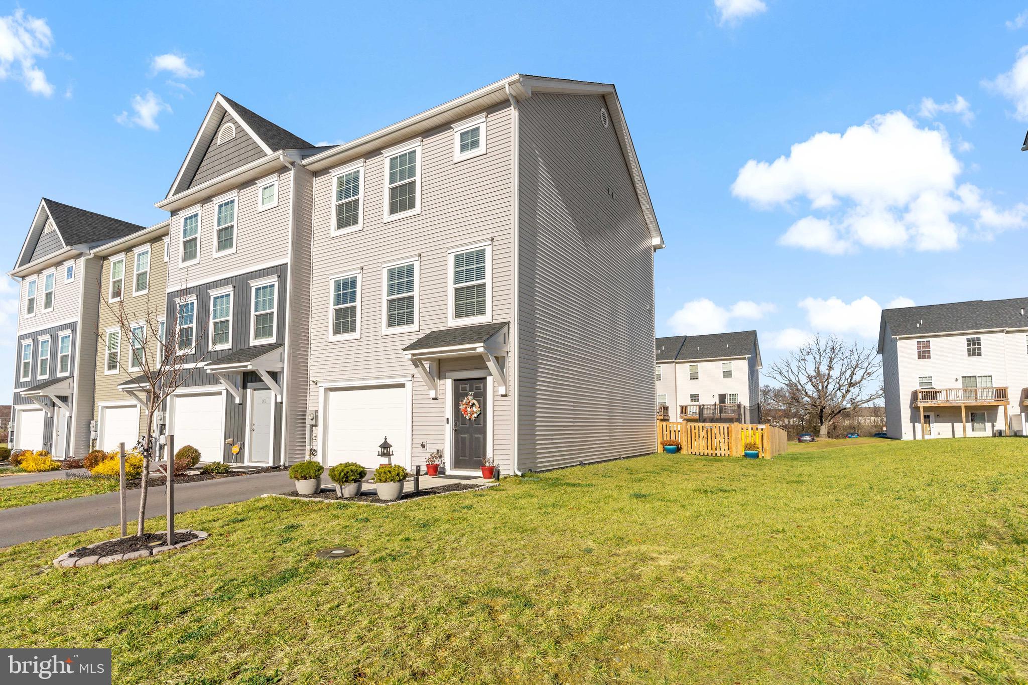 BRIDLE CREEK - Residential Lease