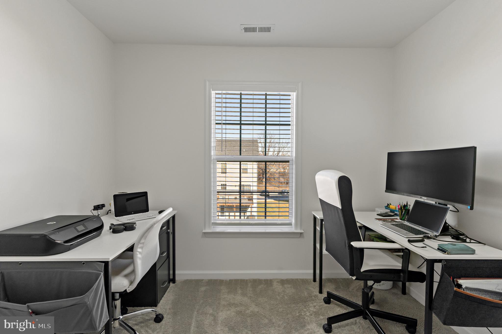 BRIDLE CREEK - Residential Lease