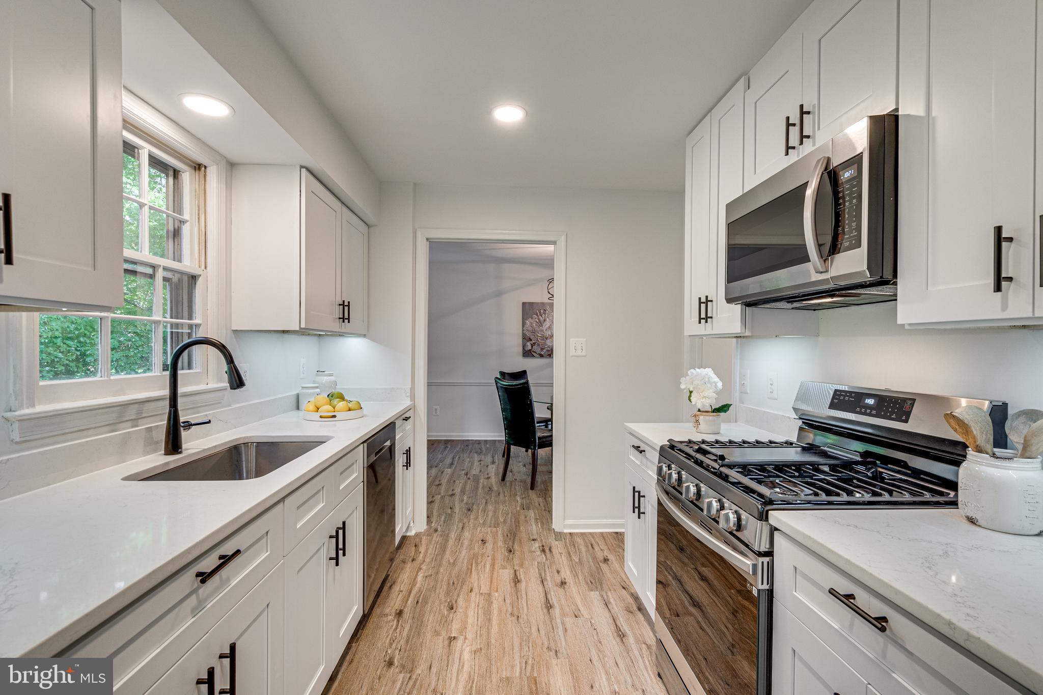 LAKEVALE ESTATES - Residential