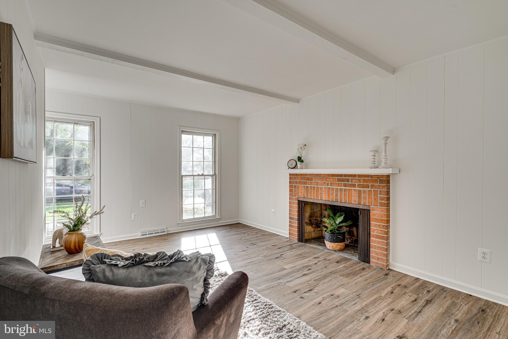 LAKEVALE ESTATES - Residential