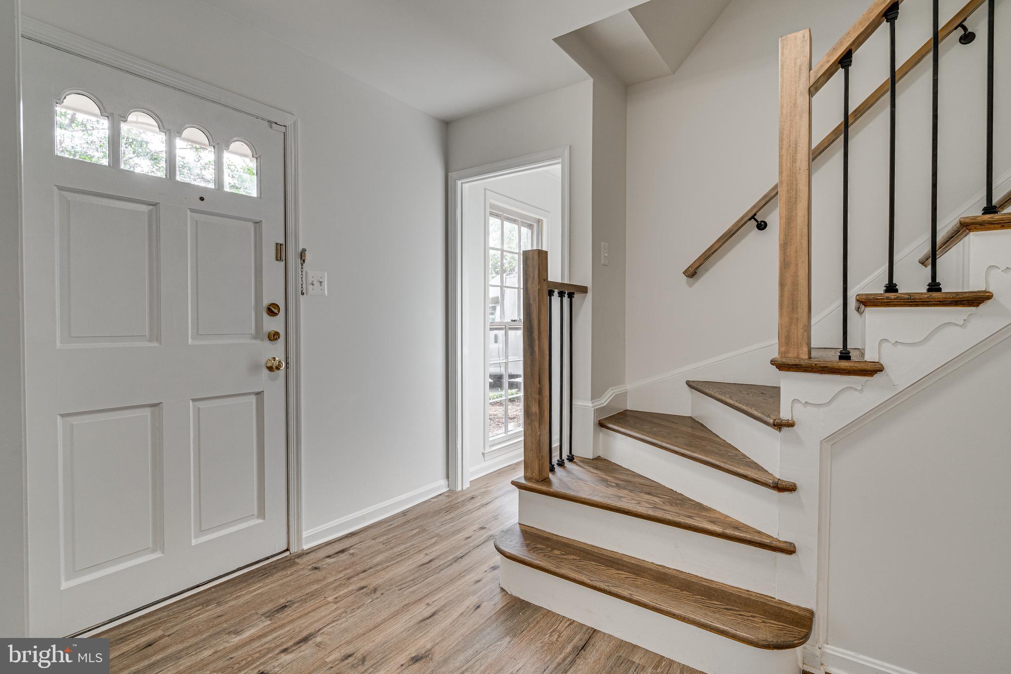 LAKEVALE ESTATES - Residential