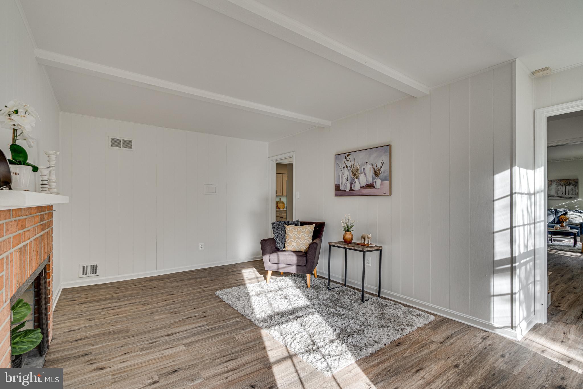 LAKEVALE ESTATES - Residential