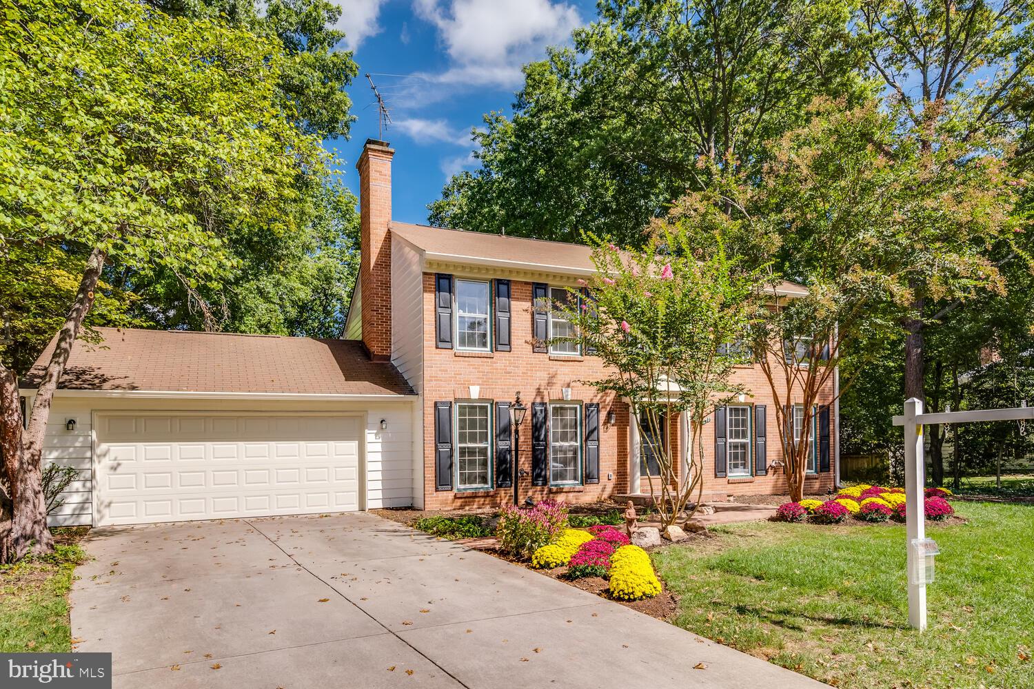 LAKEVALE ESTATES - Residential