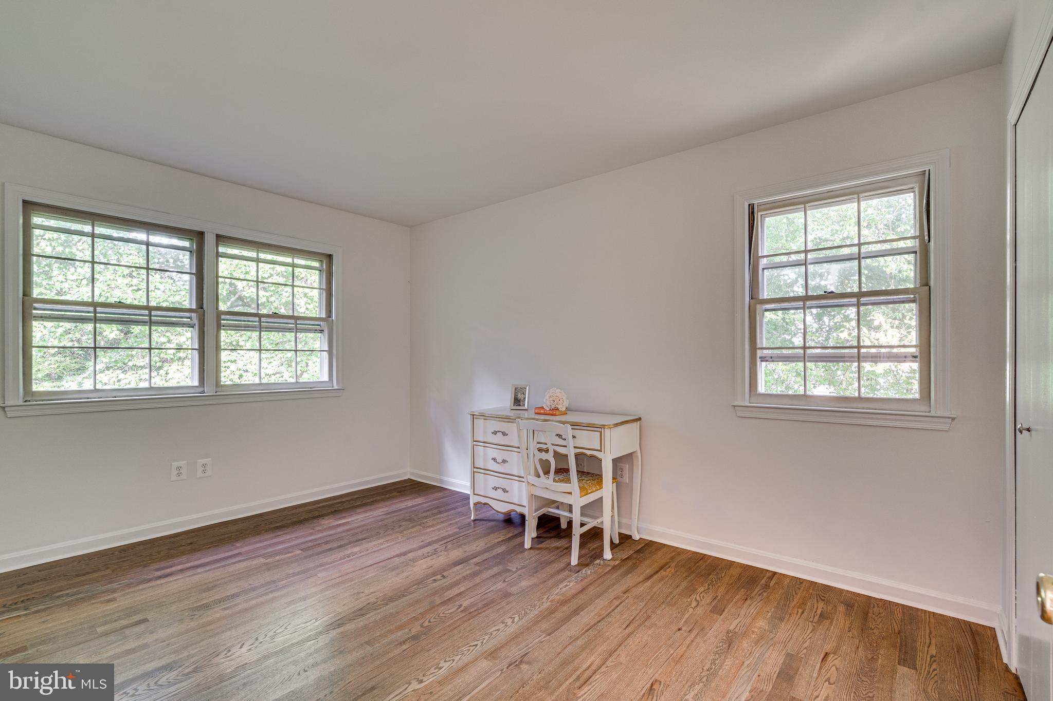 LAKEVALE ESTATES - Residential