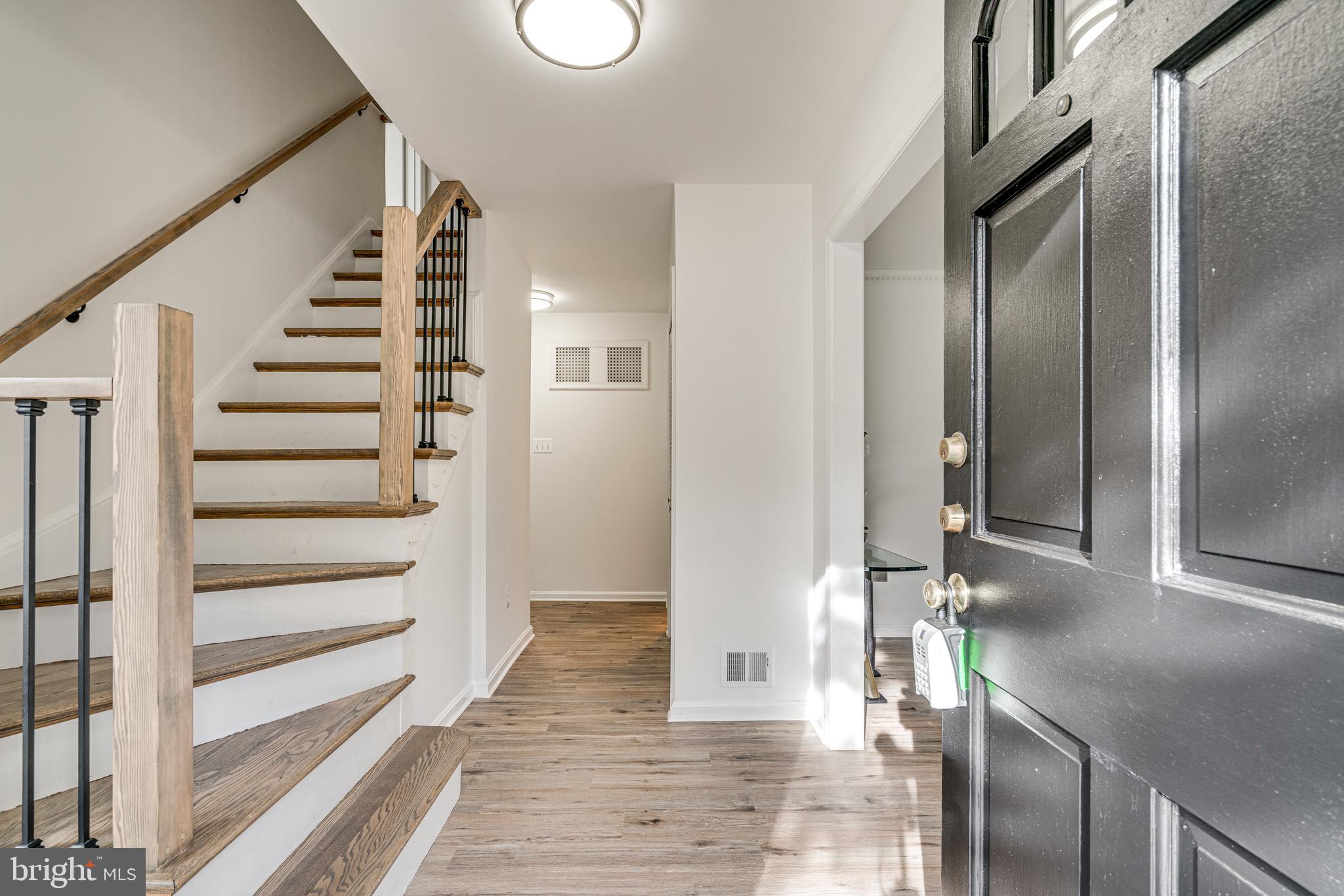 LAKEVALE ESTATES - Residential