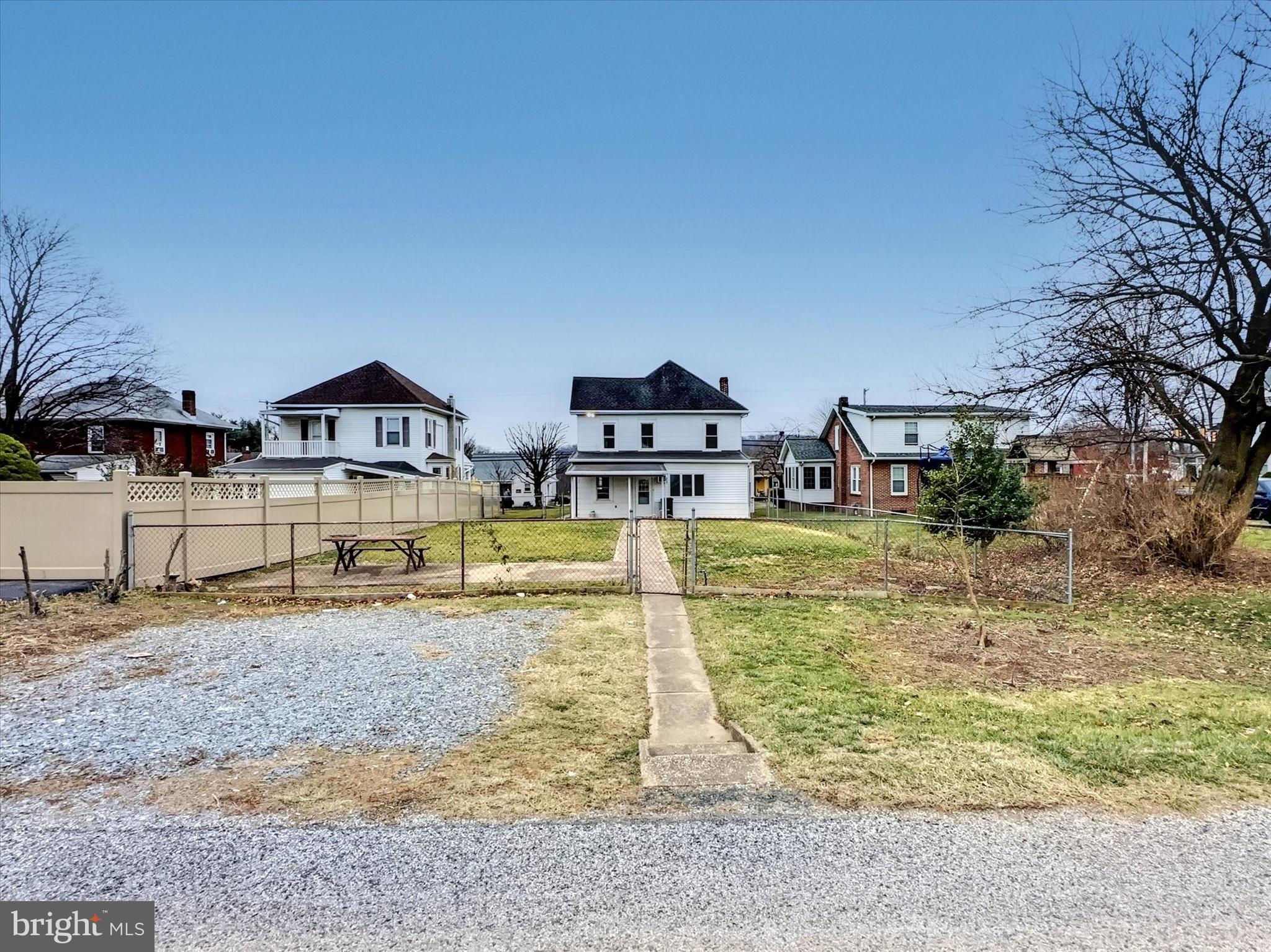 MANCHESTER BORO - Residential