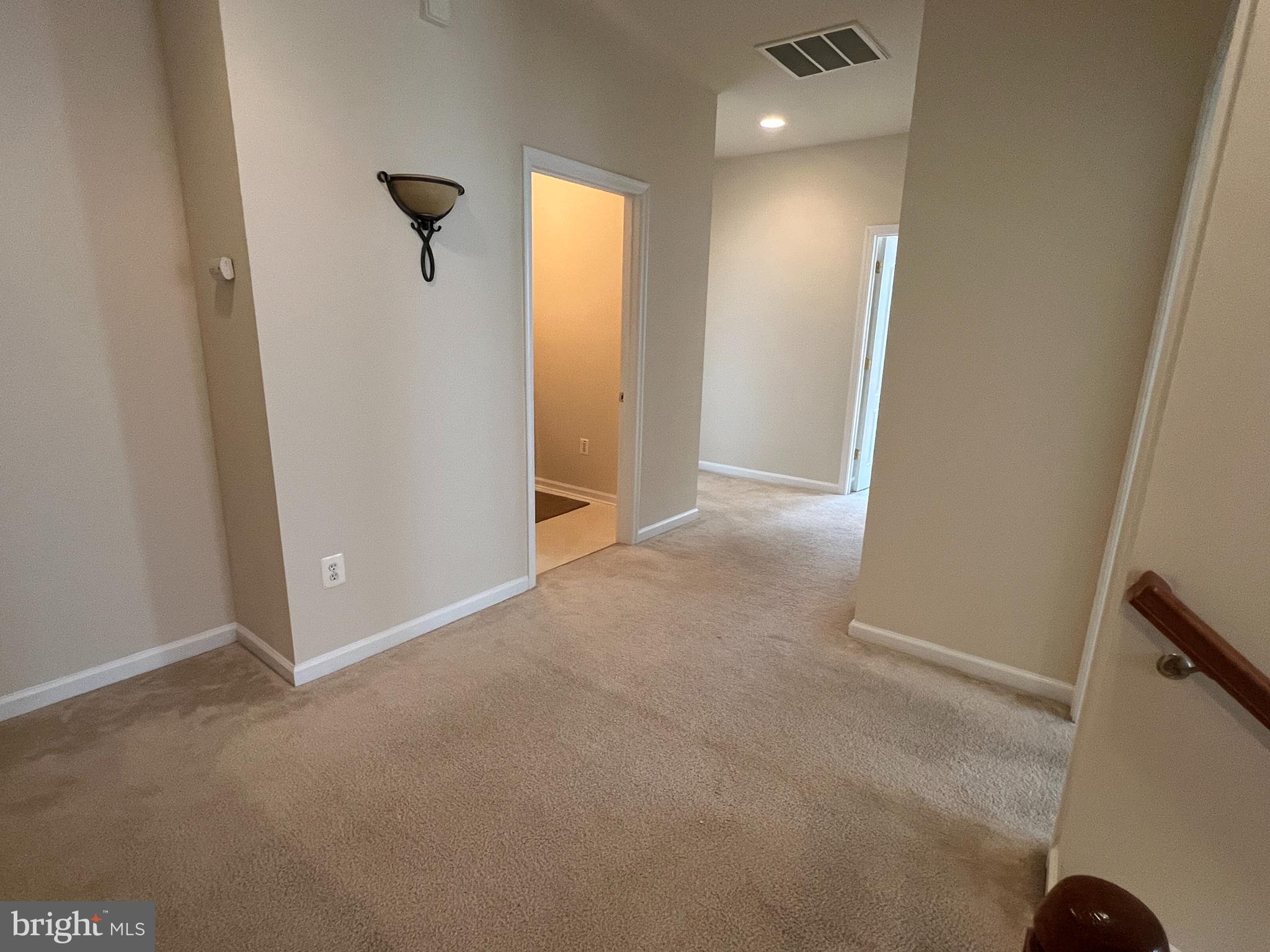 RIVERWATCH IND HEAD - Residential Lease