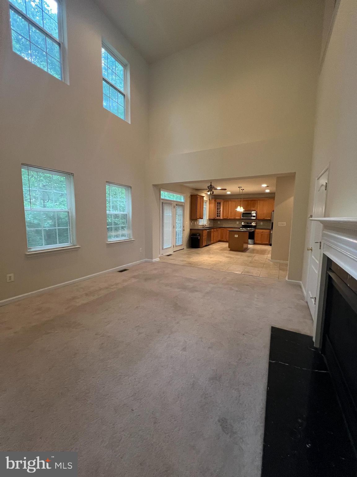 RIVERWATCH IND HEAD - Residential Lease