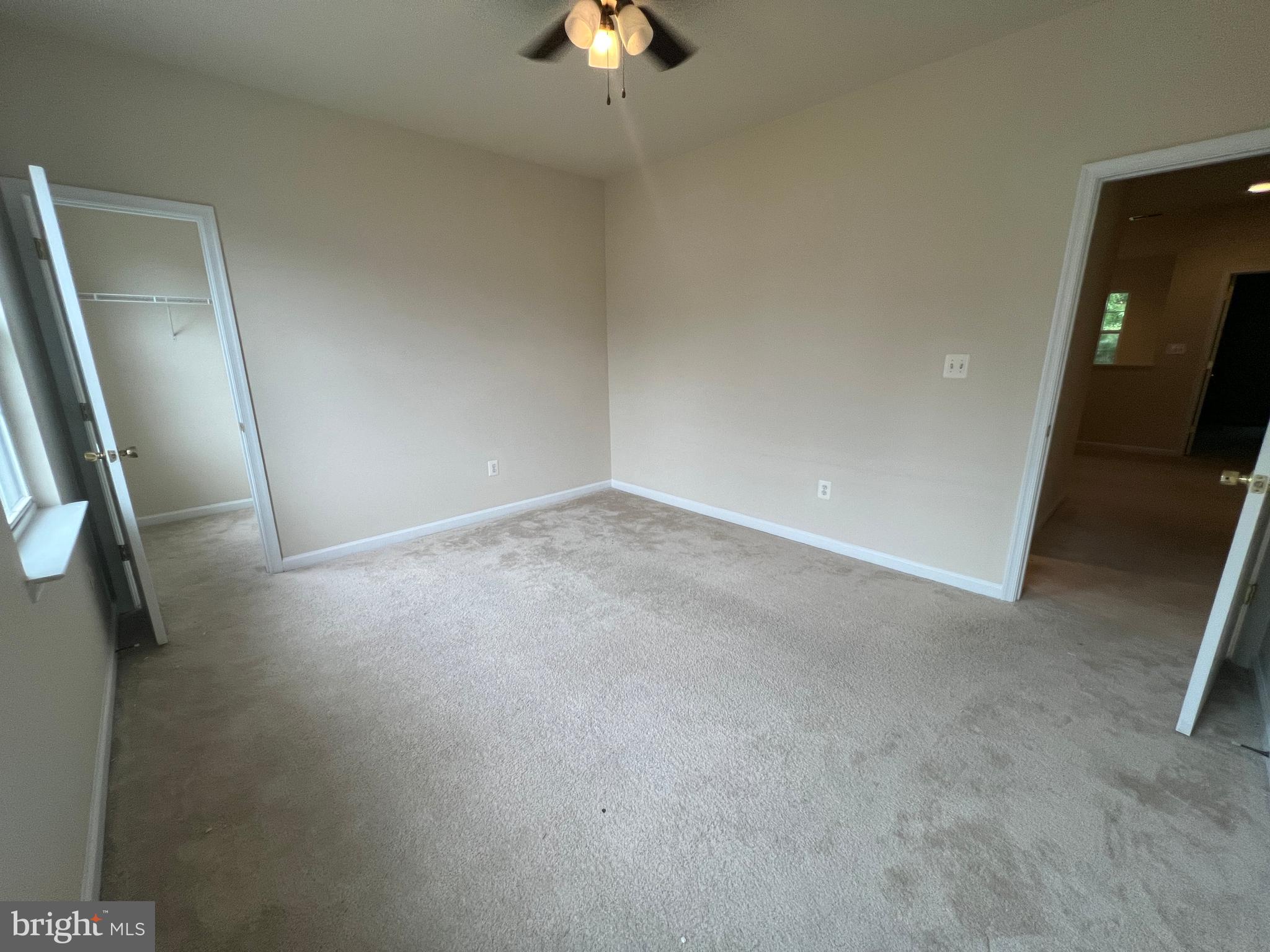 RIVERWATCH IND HEAD - Residential Lease