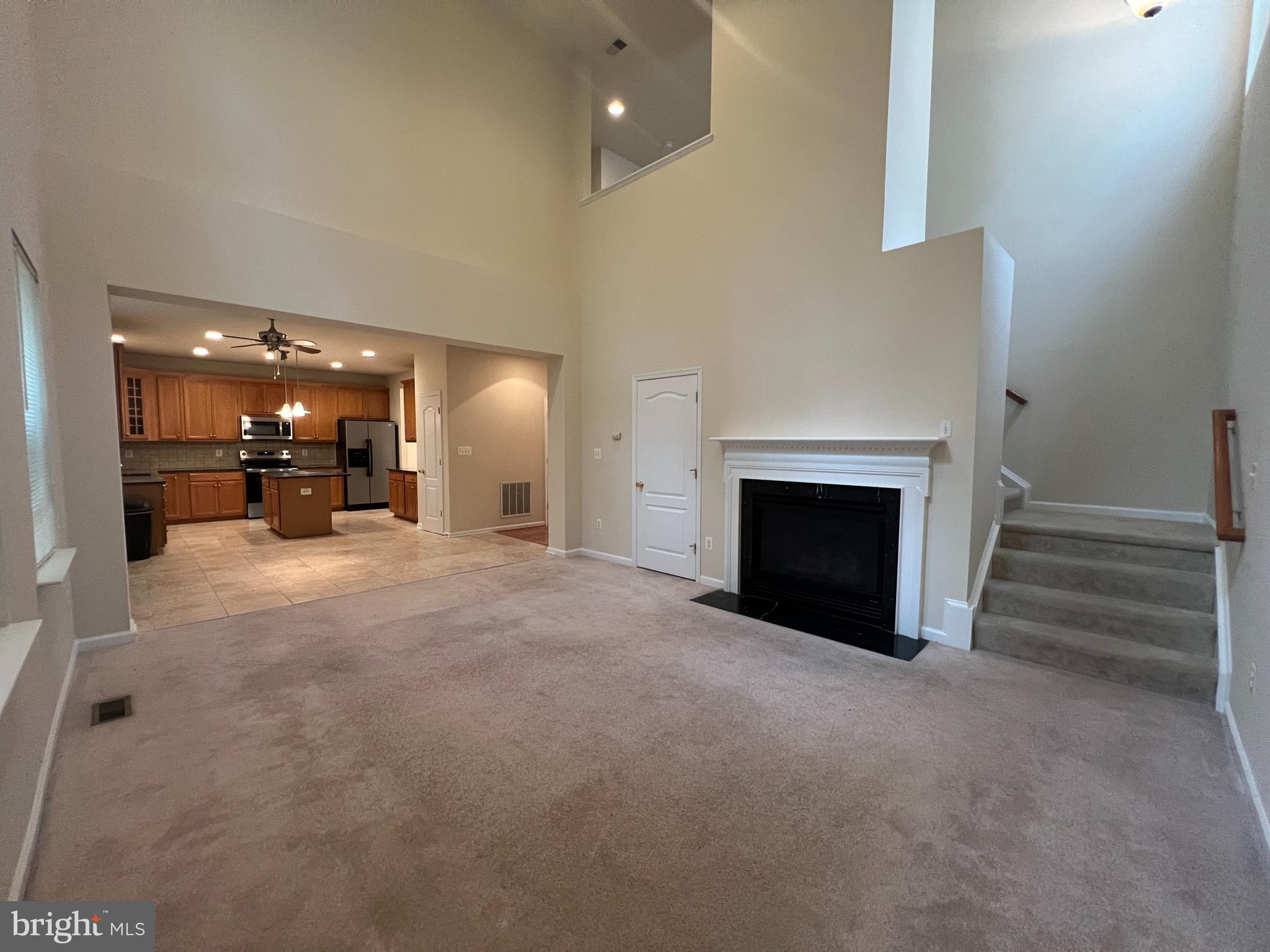 RIVERWATCH IND HEAD - Residential Lease