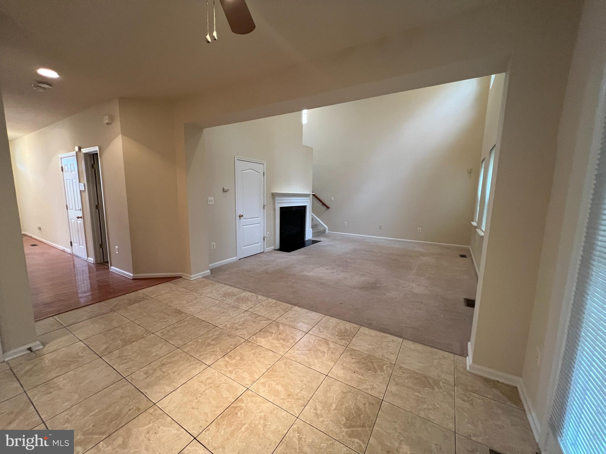 RIVERWATCH IND HEAD - Residential Lease