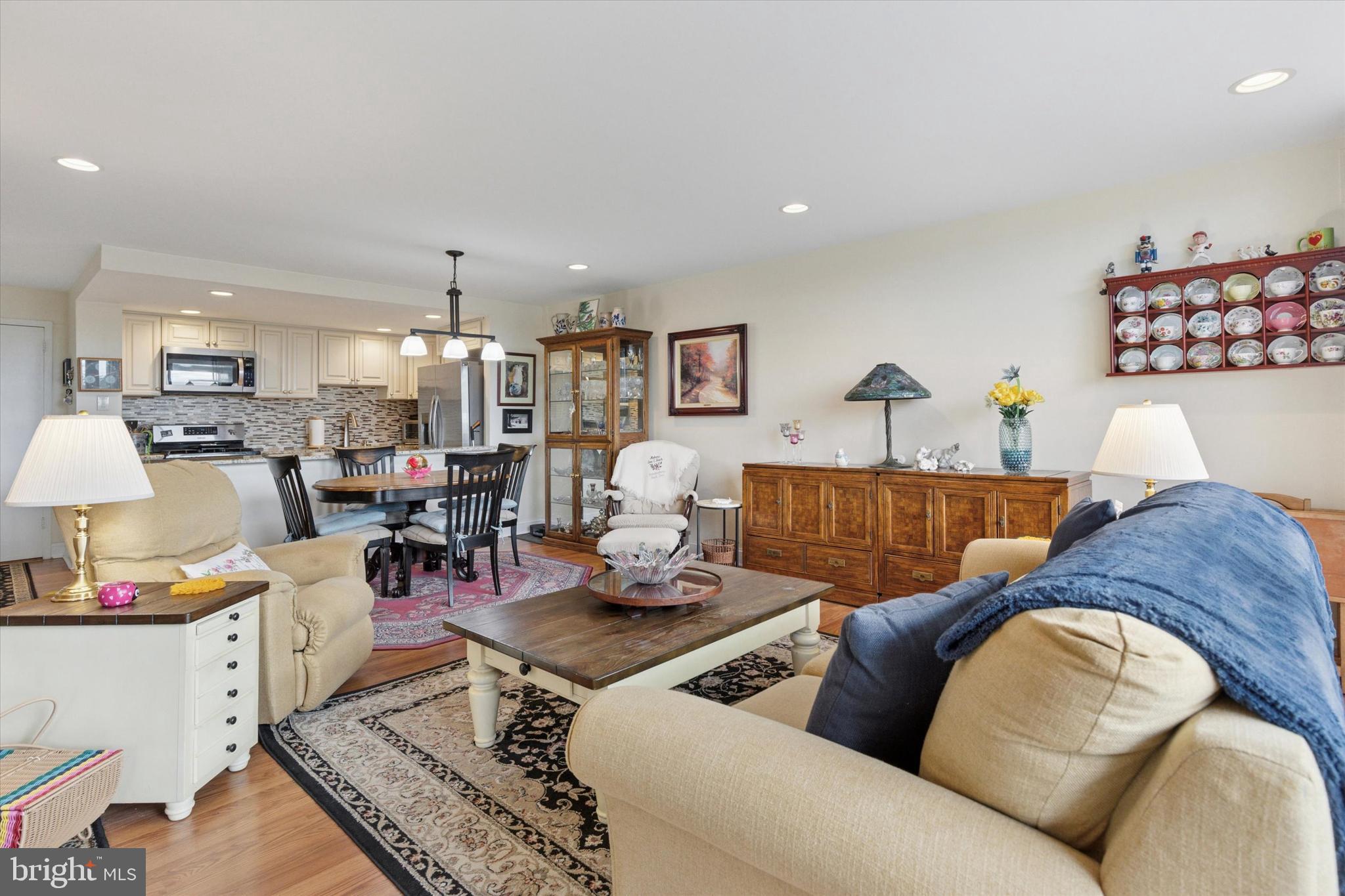 BEAVER HILL - Residential