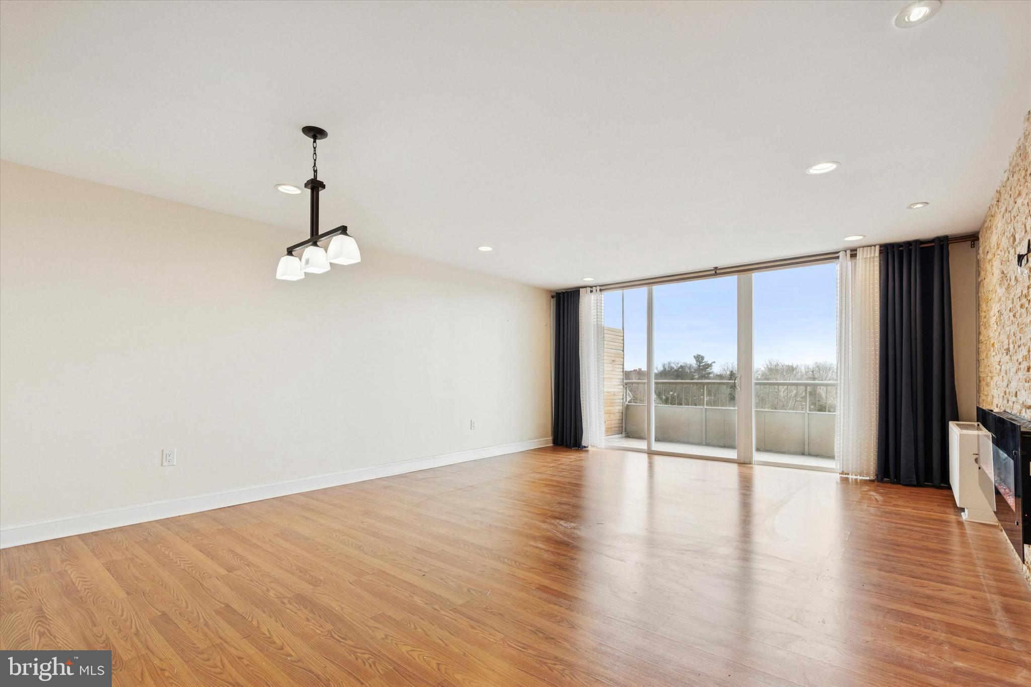 BEAVER HILL - Residential