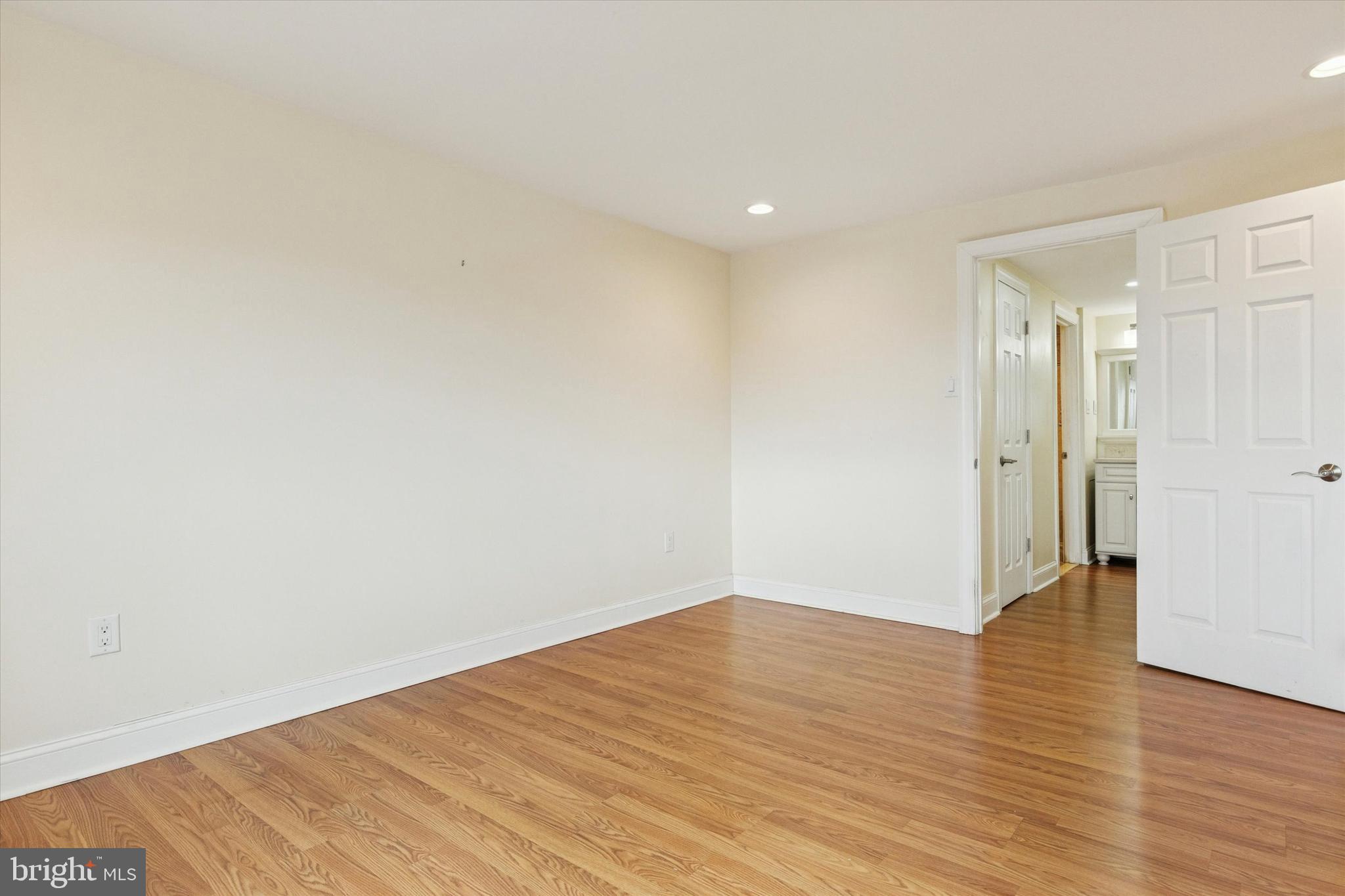 BEAVER HILL - Residential