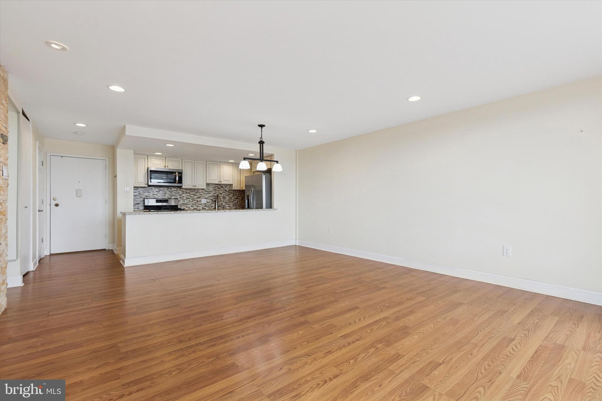 BEAVER HILL - Residential