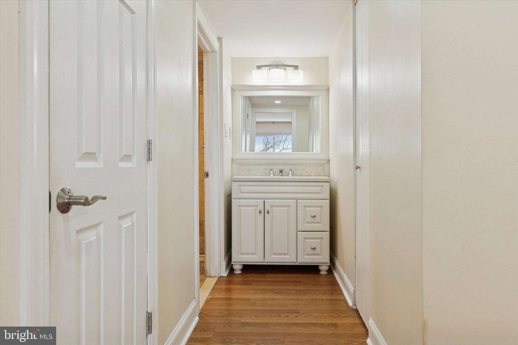 BEAVER HILL - Residential