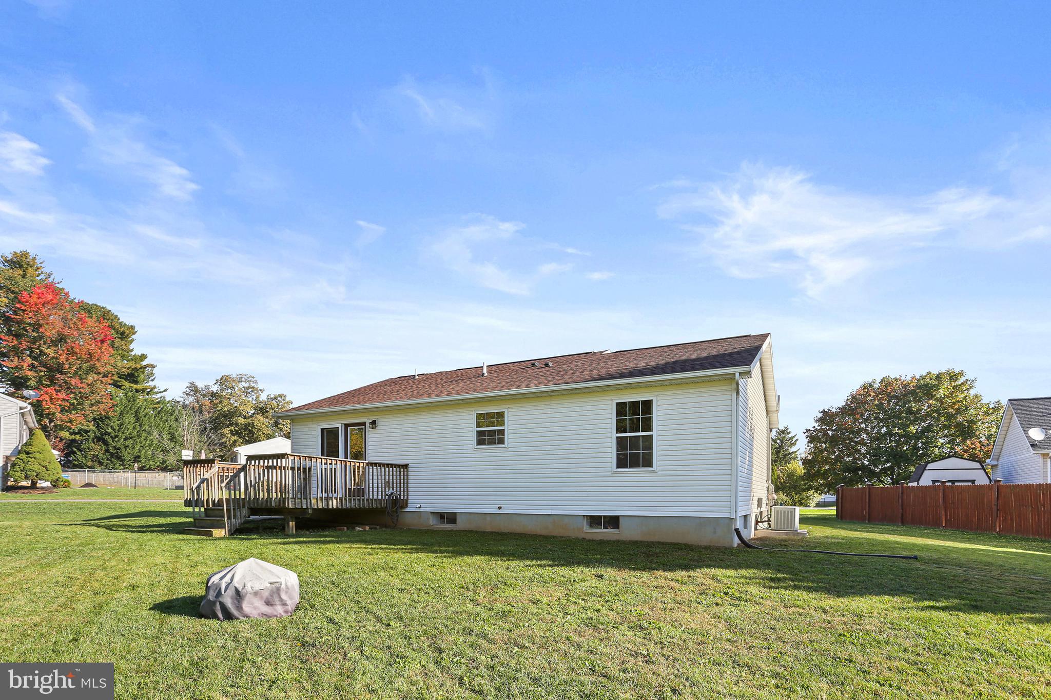 STERLING OAKS - Residential