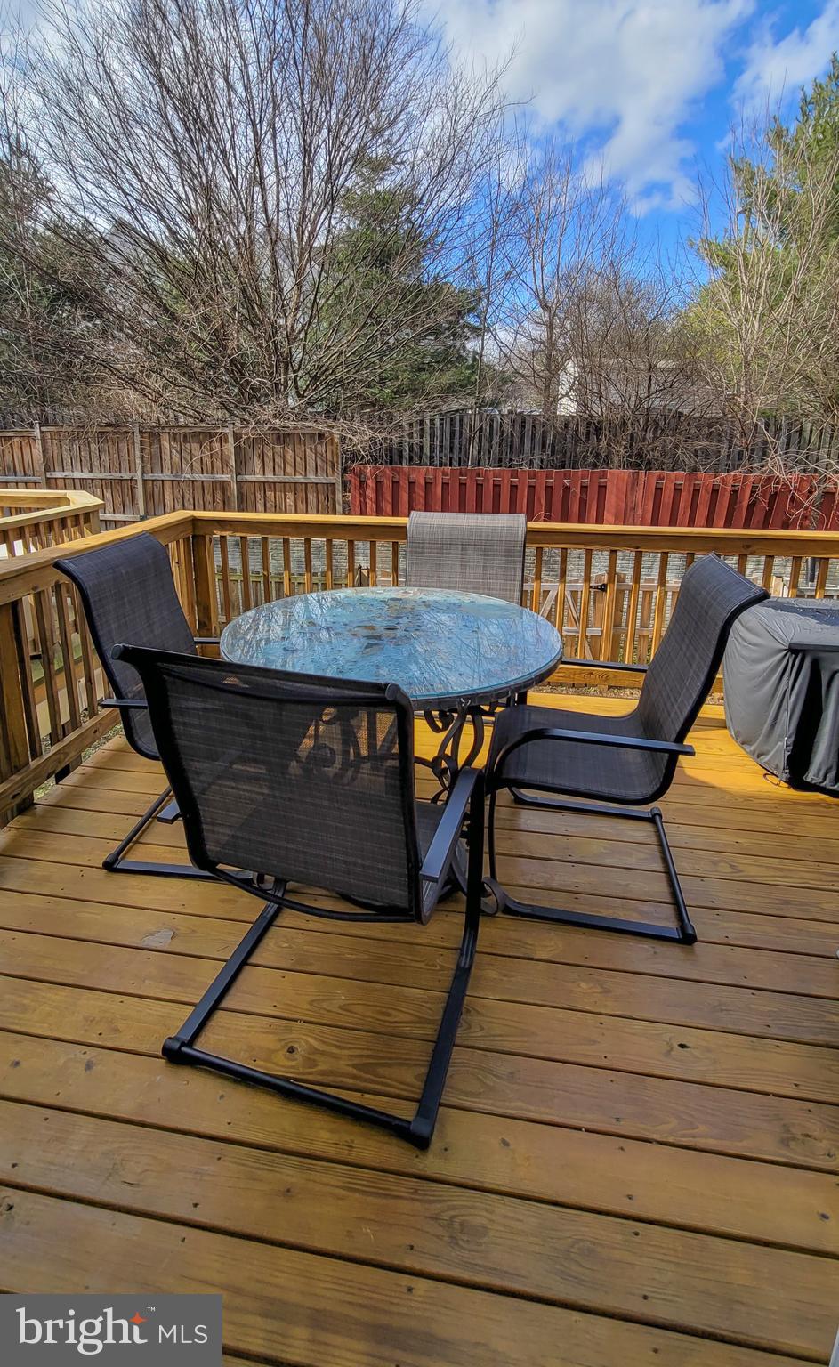 WILLOWCREST - Residential