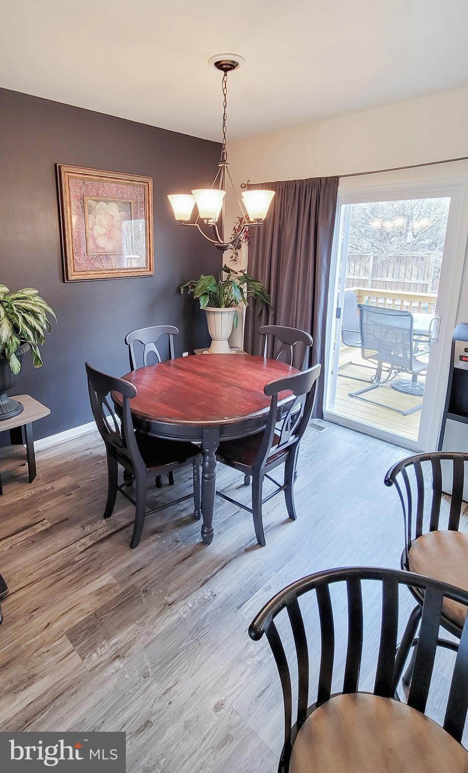 WILLOWCREST - Residential