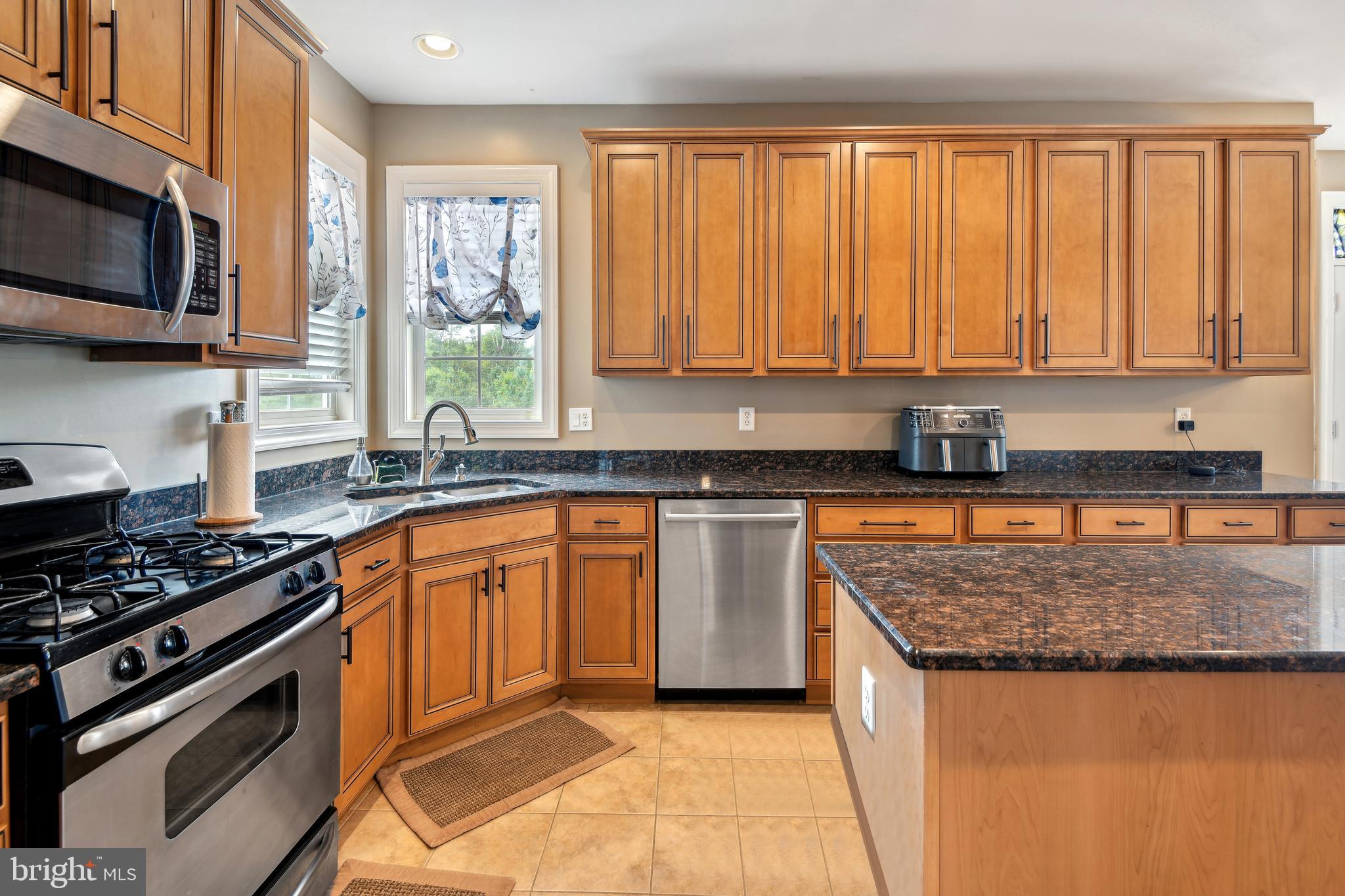 FAIRWOOD - Residential