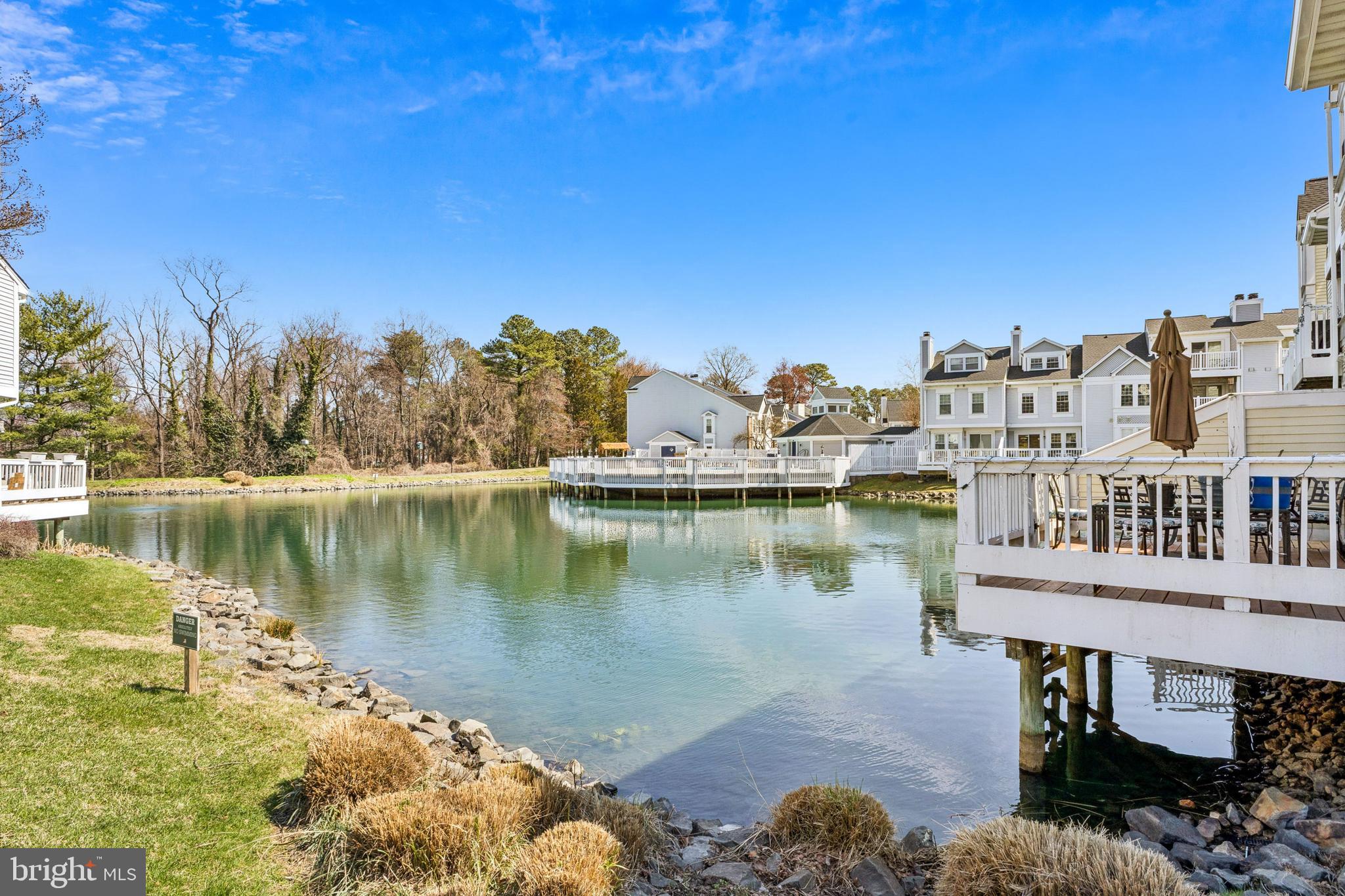 WATERS EDGE - Residential