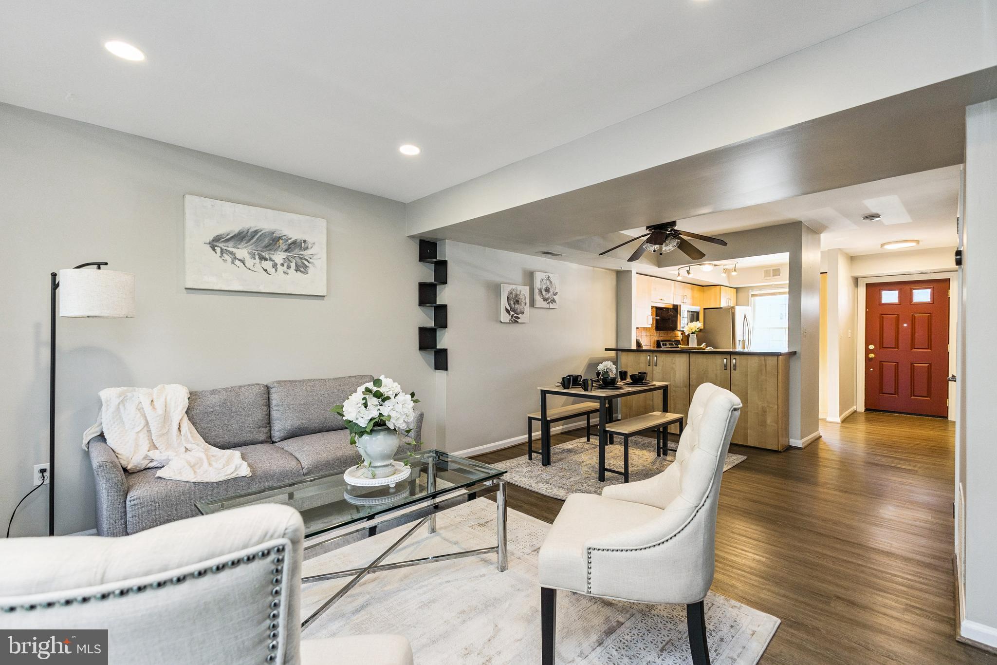 WATERS EDGE - Residential