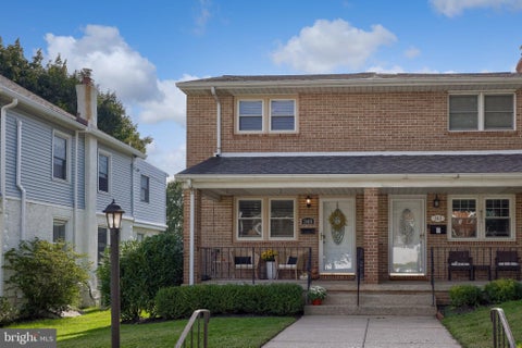 Townhouse For Sale - 345 E 11th Avenue<br/> Montgomery County, CONSHOHOCKEN, PA 19428