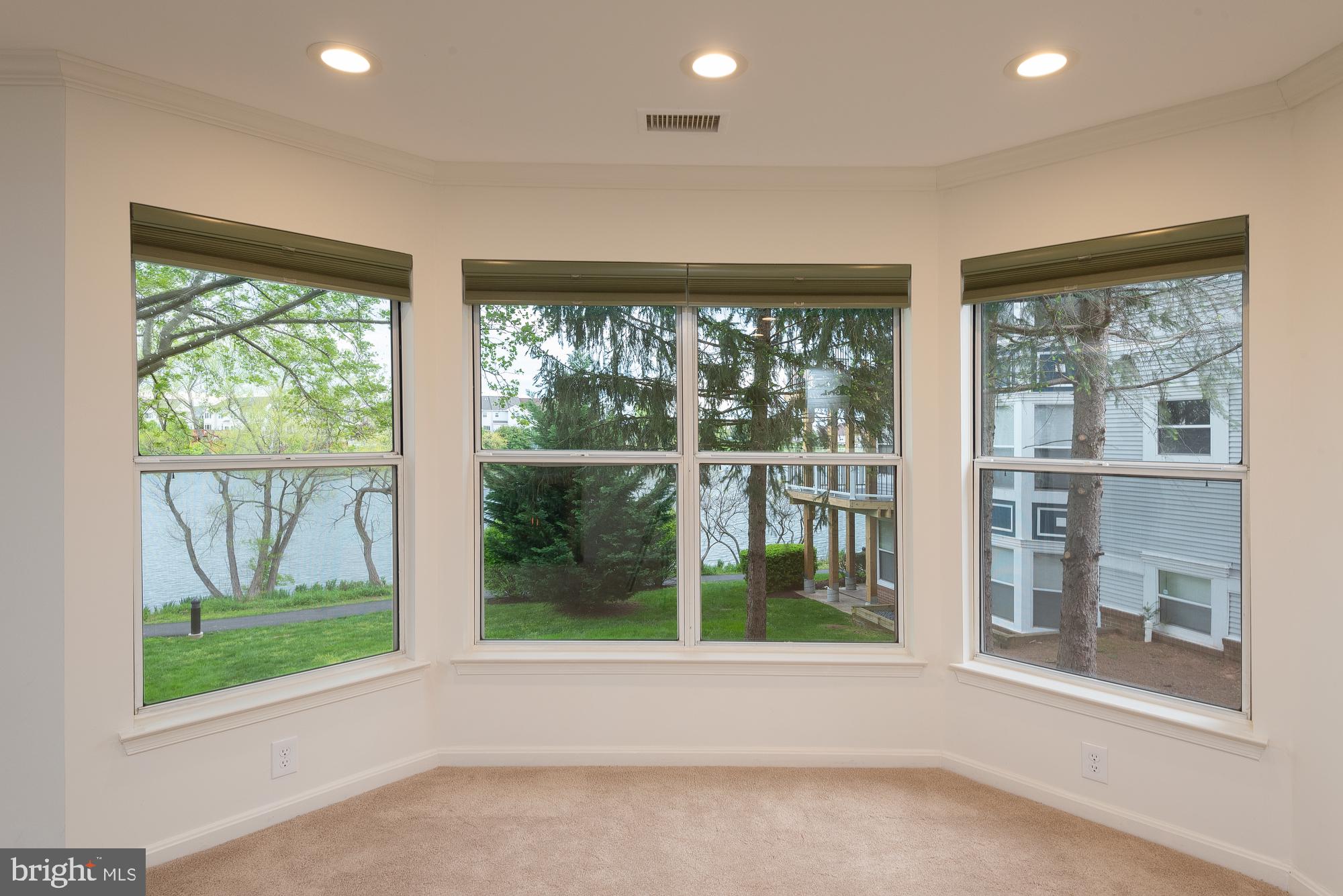 20575 SNOWSHOE SQUARE 202