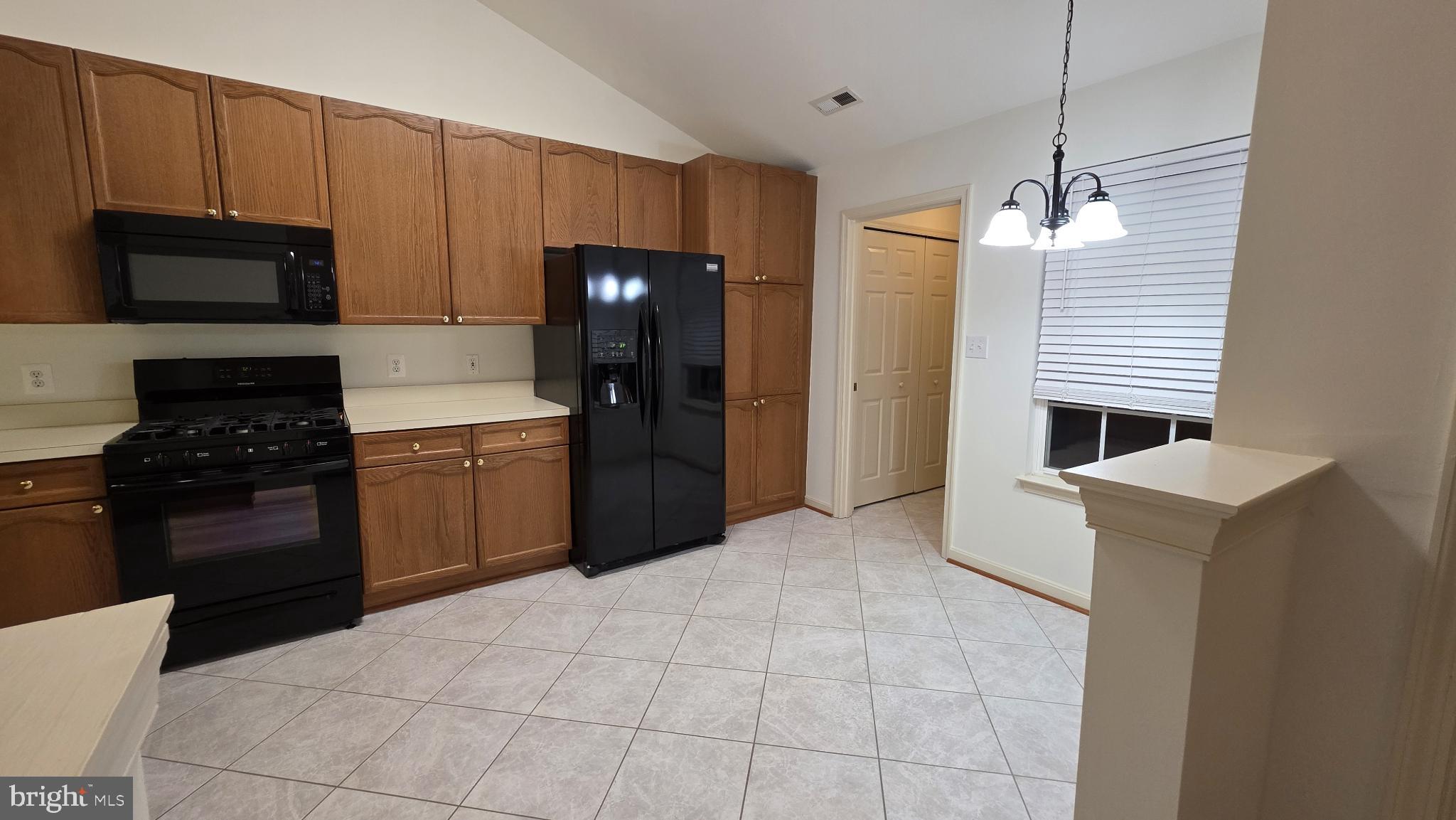 SUMMERLAKE - Residential