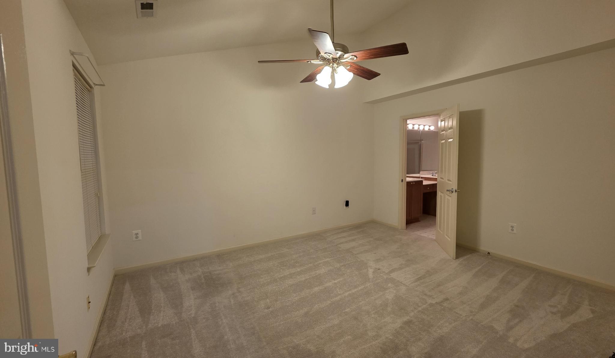 SUMMERLAKE - Residential