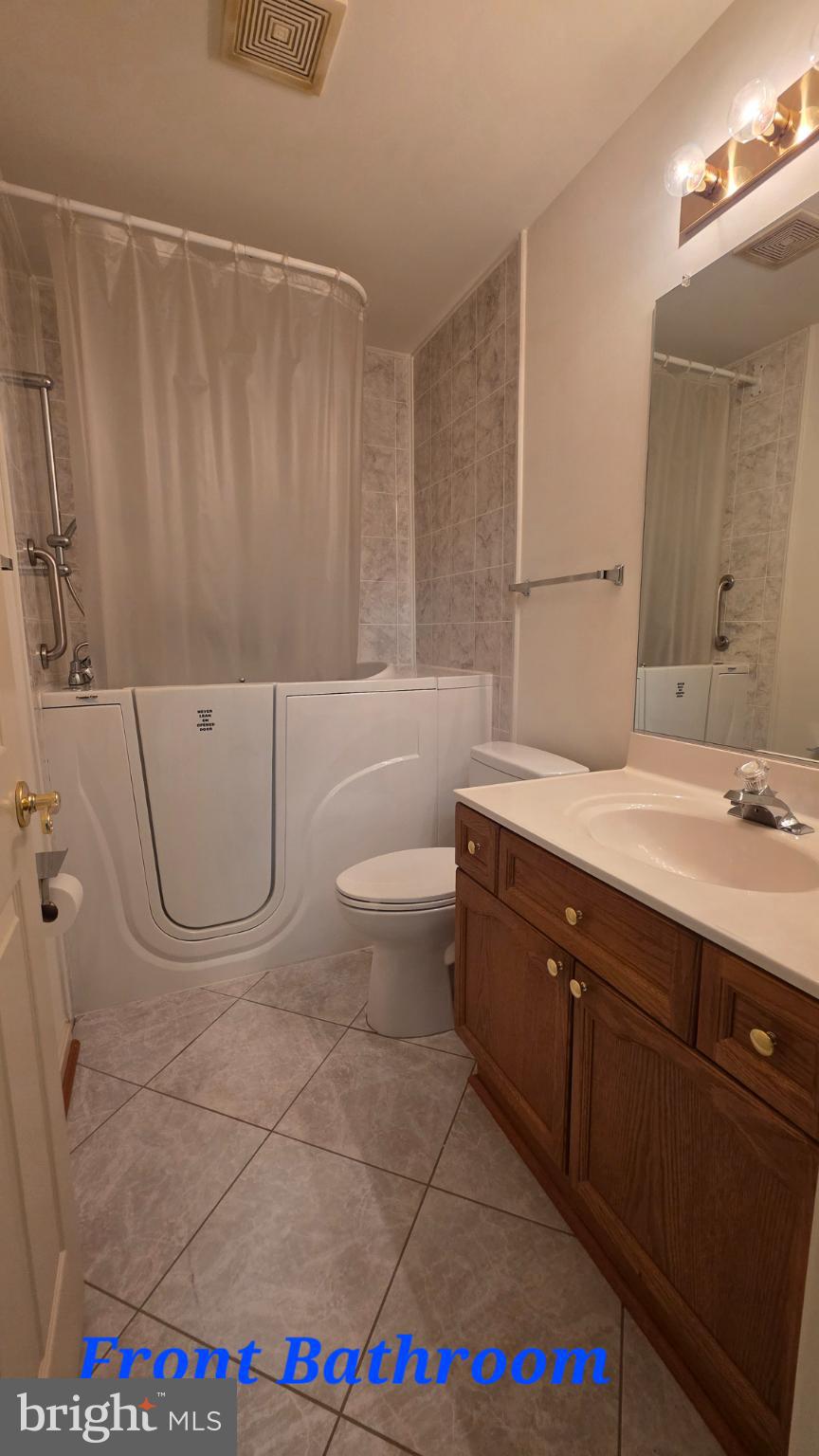 SUMMERLAKE - Residential