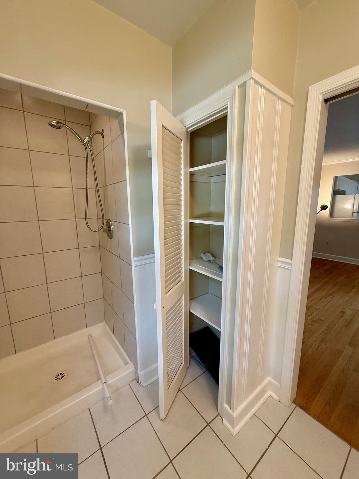 ADMIRAL HEIGHTS - Residential Lease