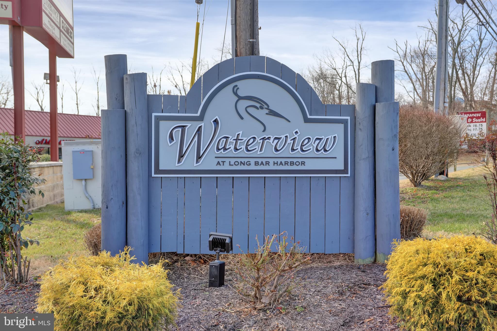 LONG BAR HARBOR - Residential