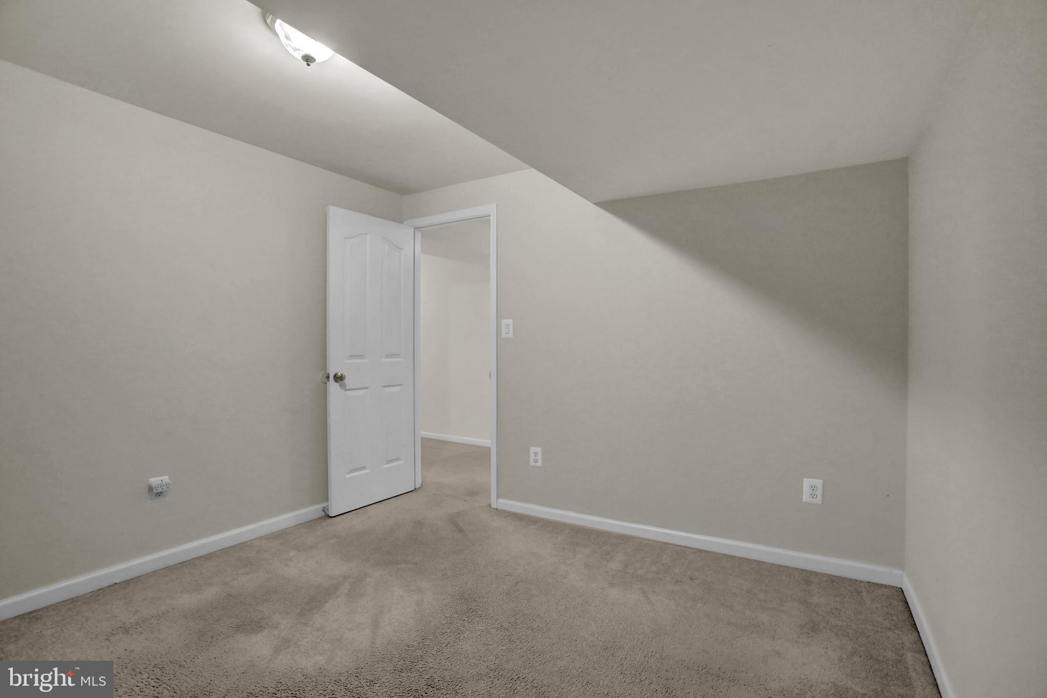 LONG BAR HARBOR - Residential