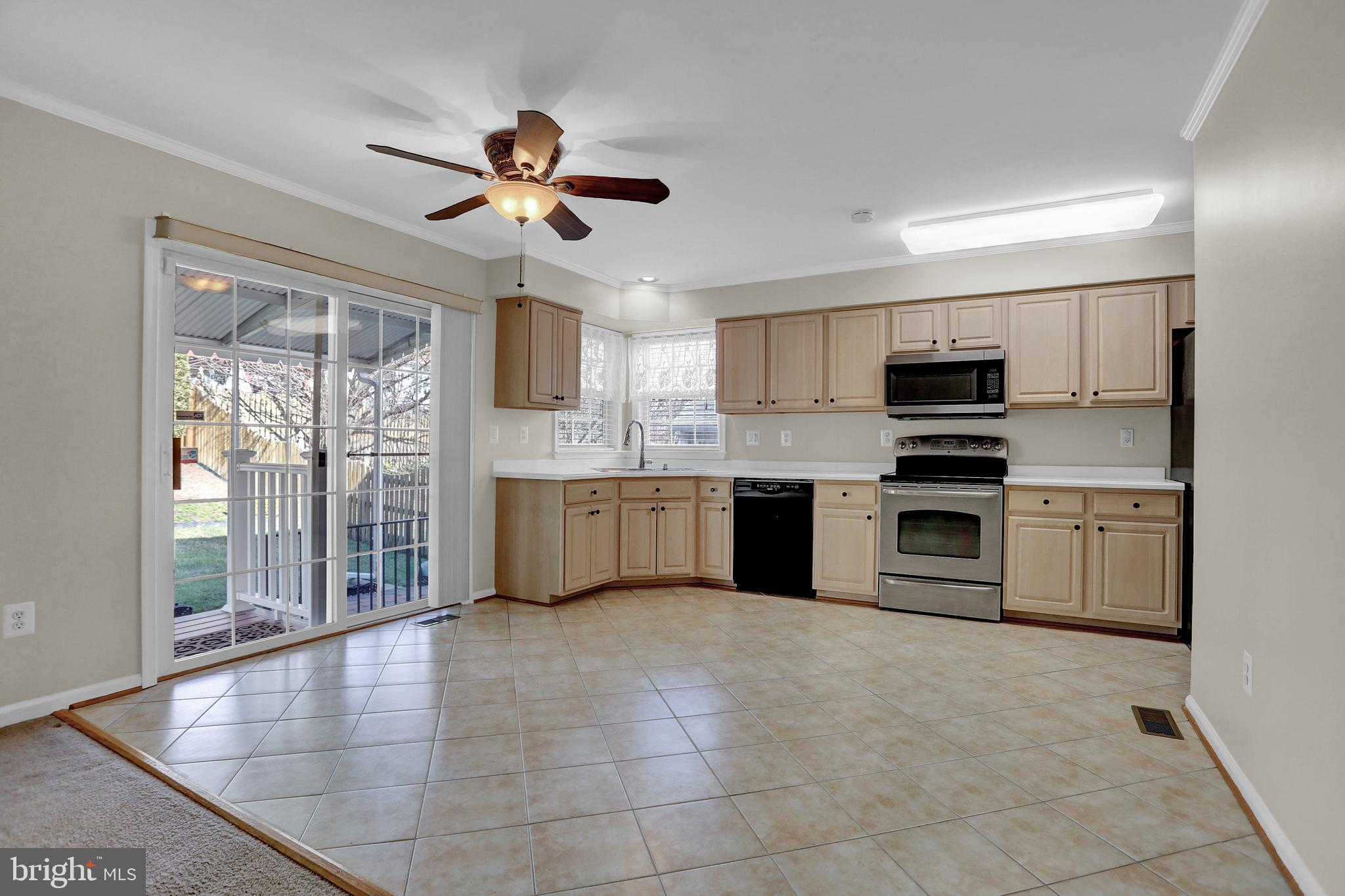 LONG BAR HARBOR - Residential