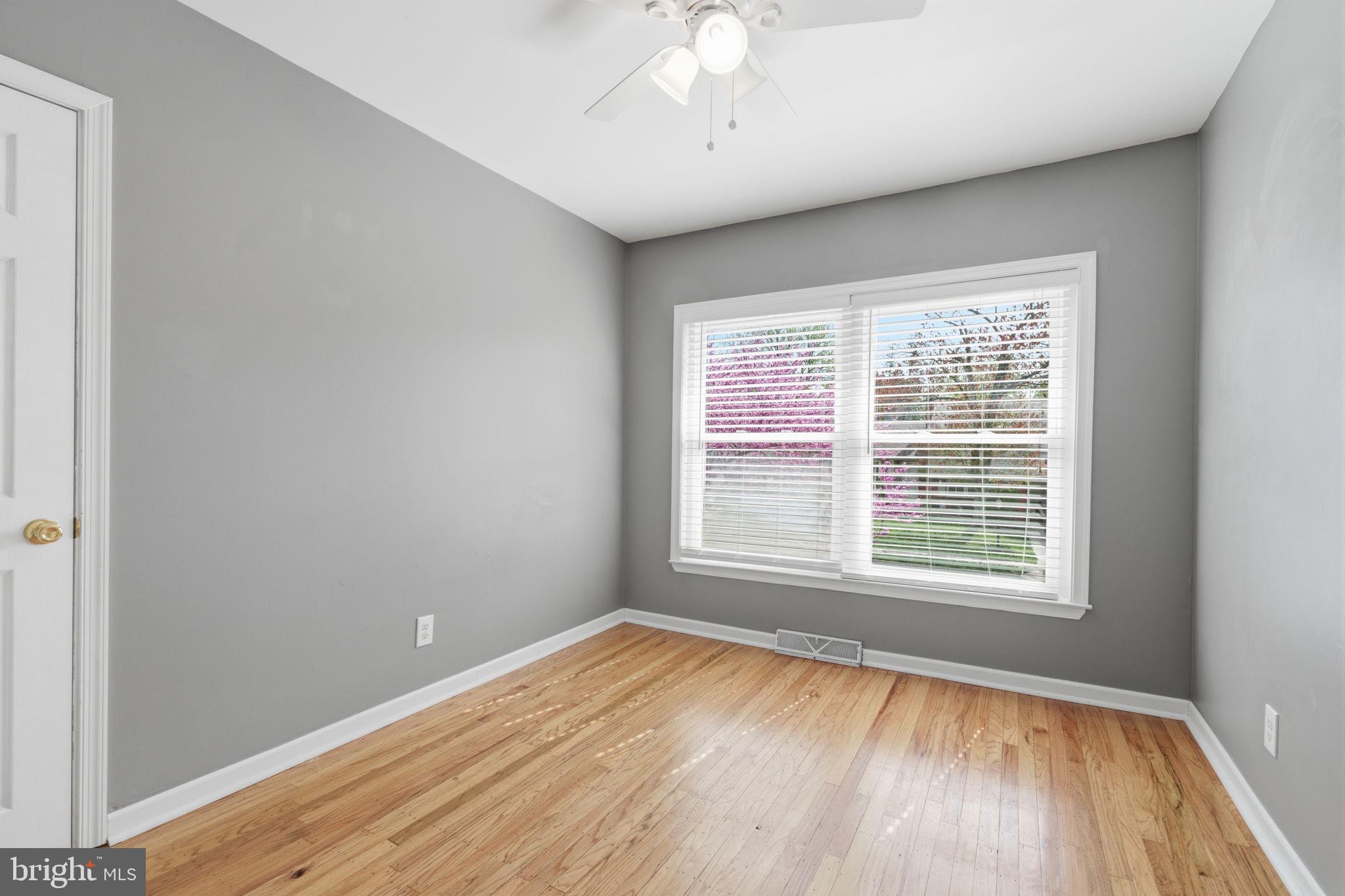 PENNSBURY HGTS - Residential