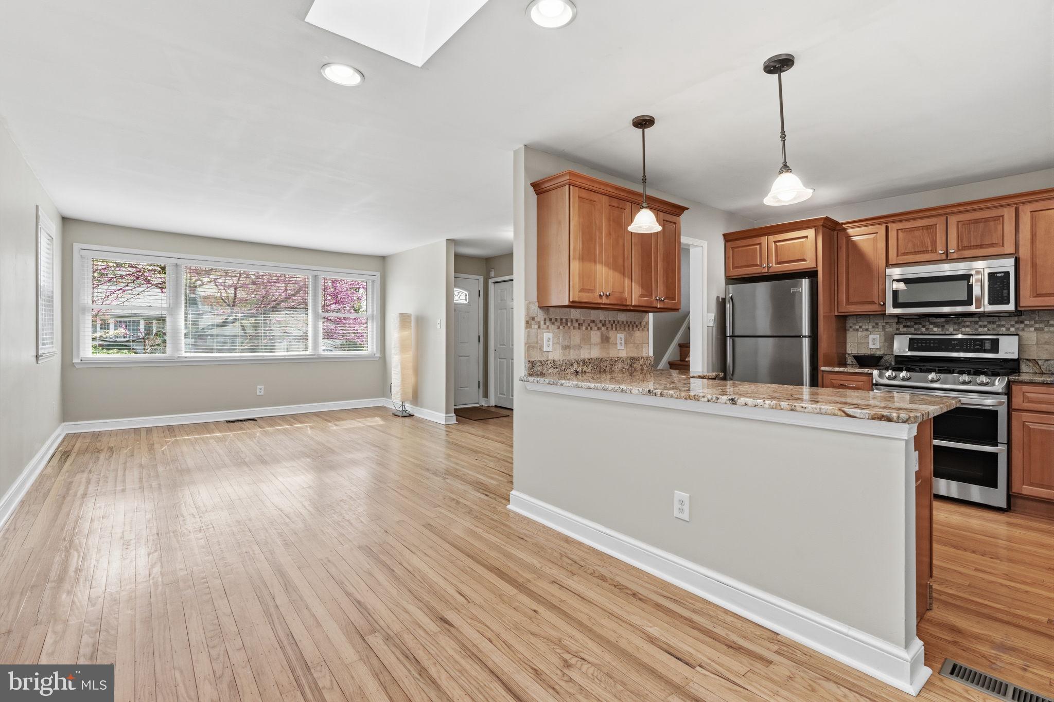 PENNSBURY HGTS - Residential