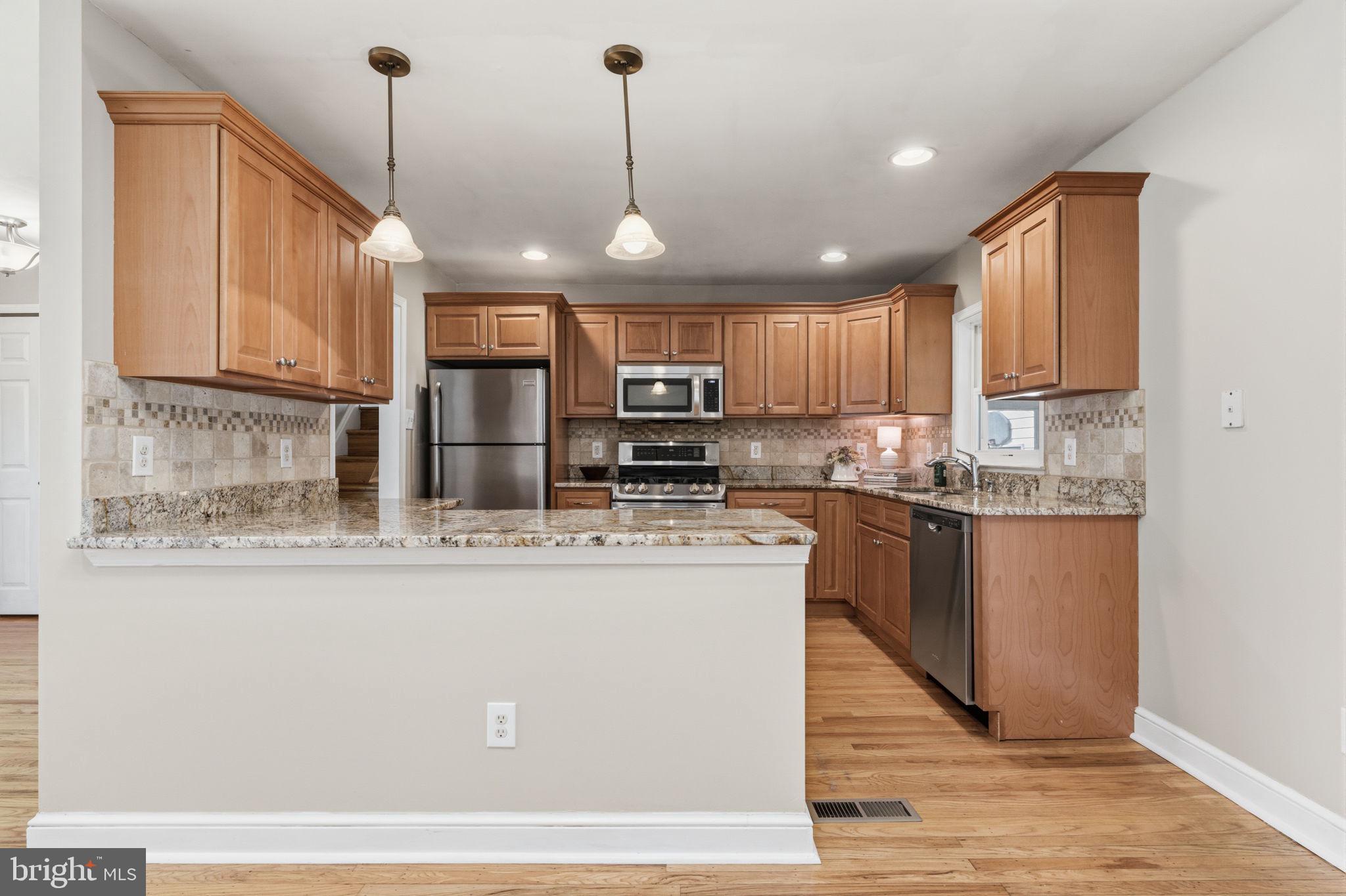 PENNSBURY HGTS - Residential