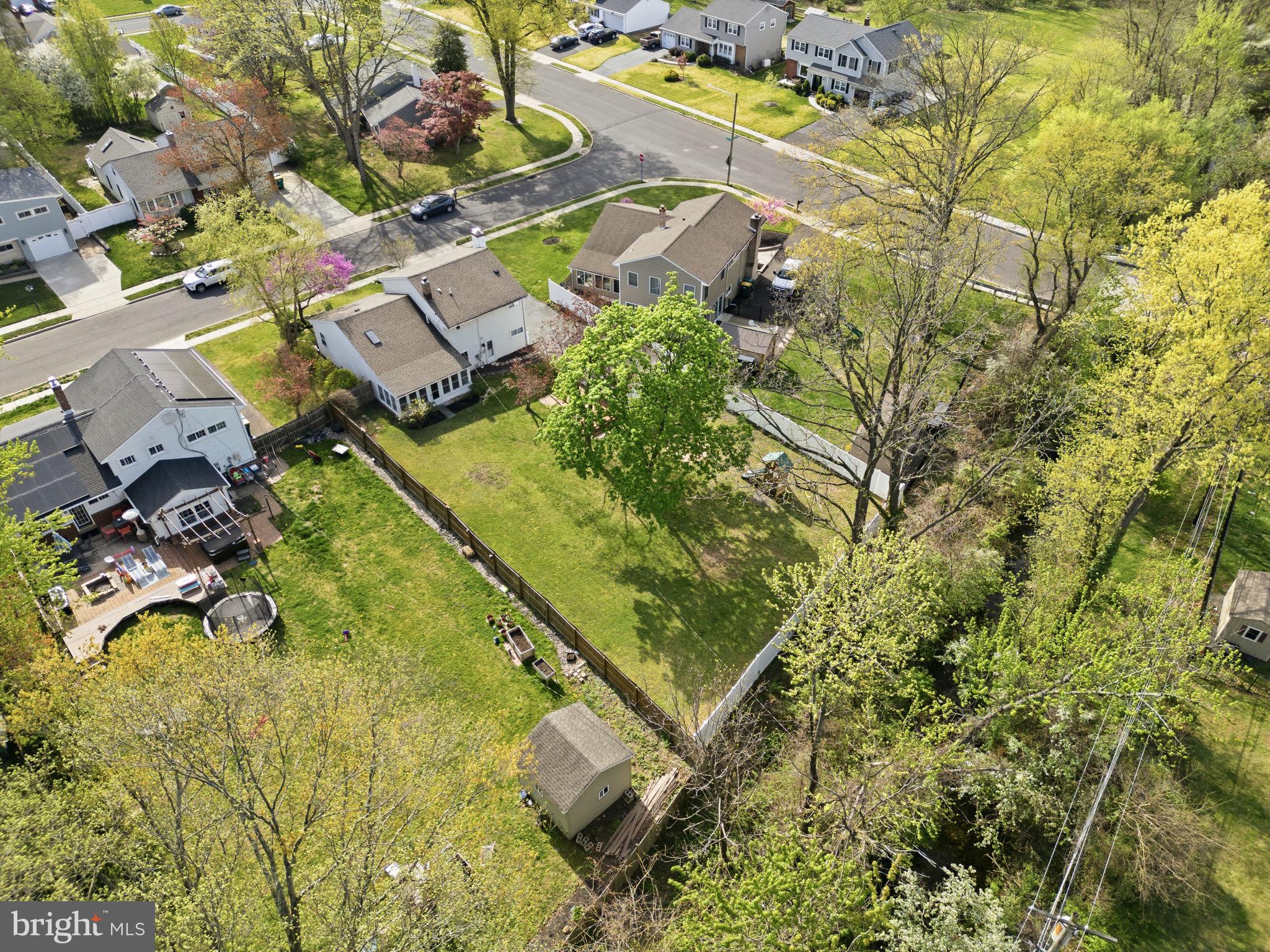 PENNSBURY HGTS - Residential