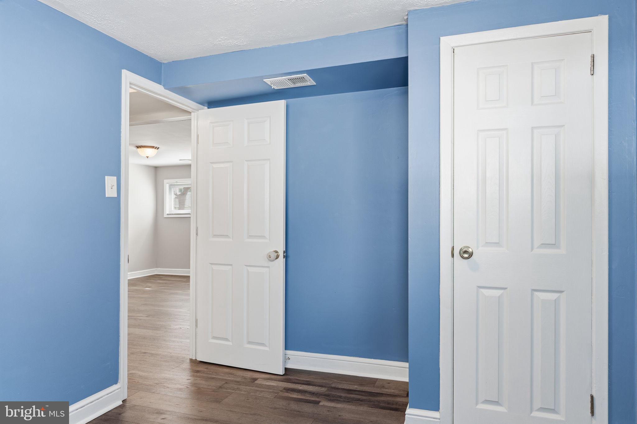 PENNSBURY HGTS - Residential