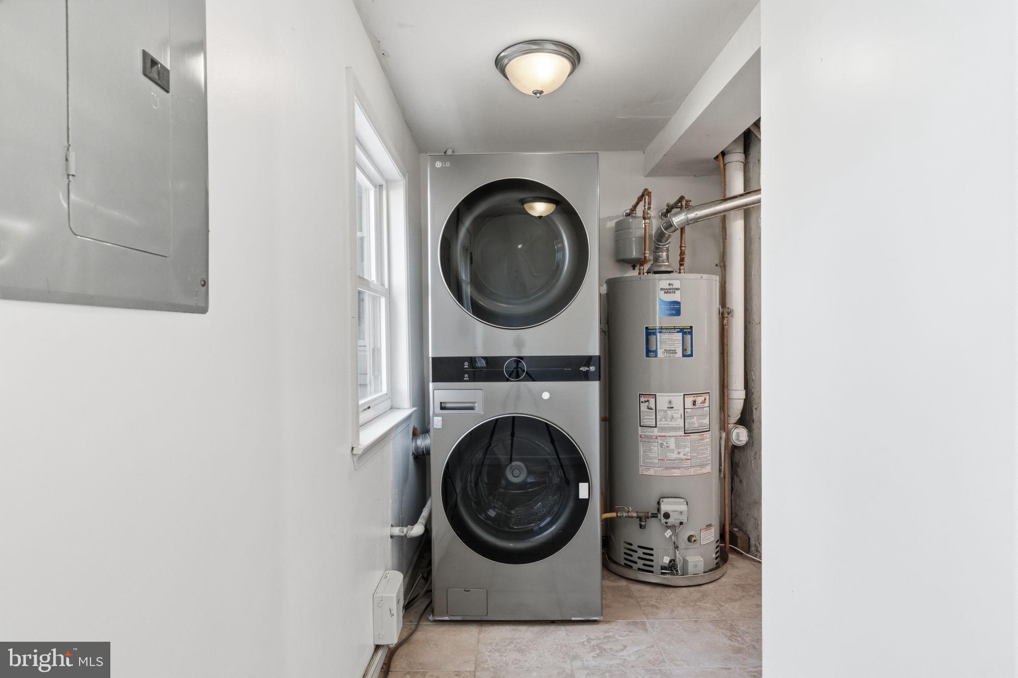 PENNSBURY HGTS - Residential