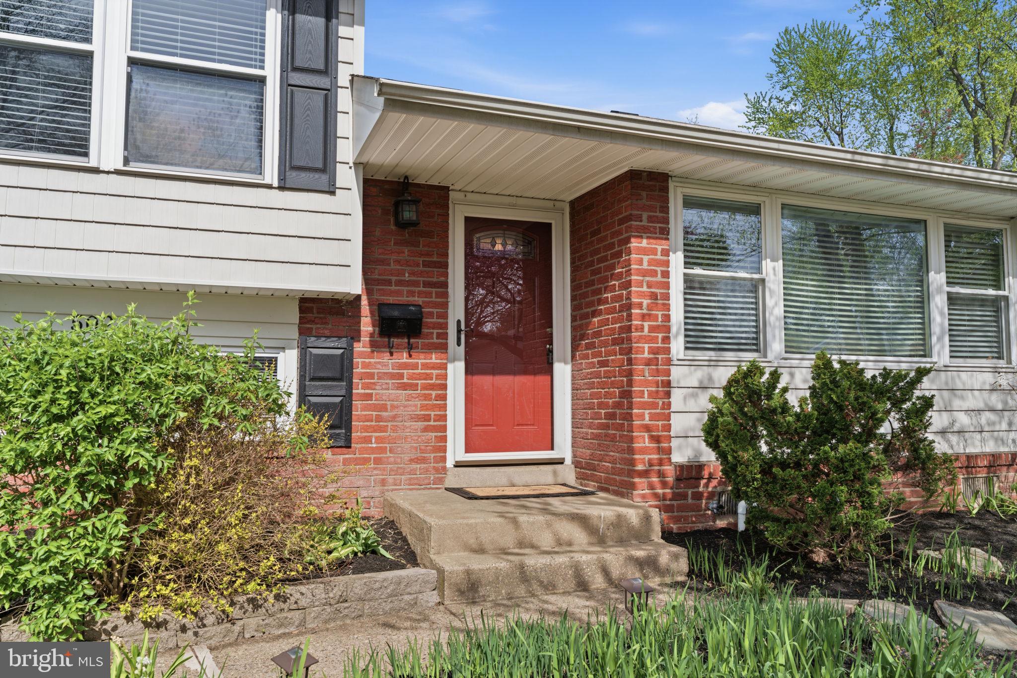 PENNSBURY HGTS - Residential