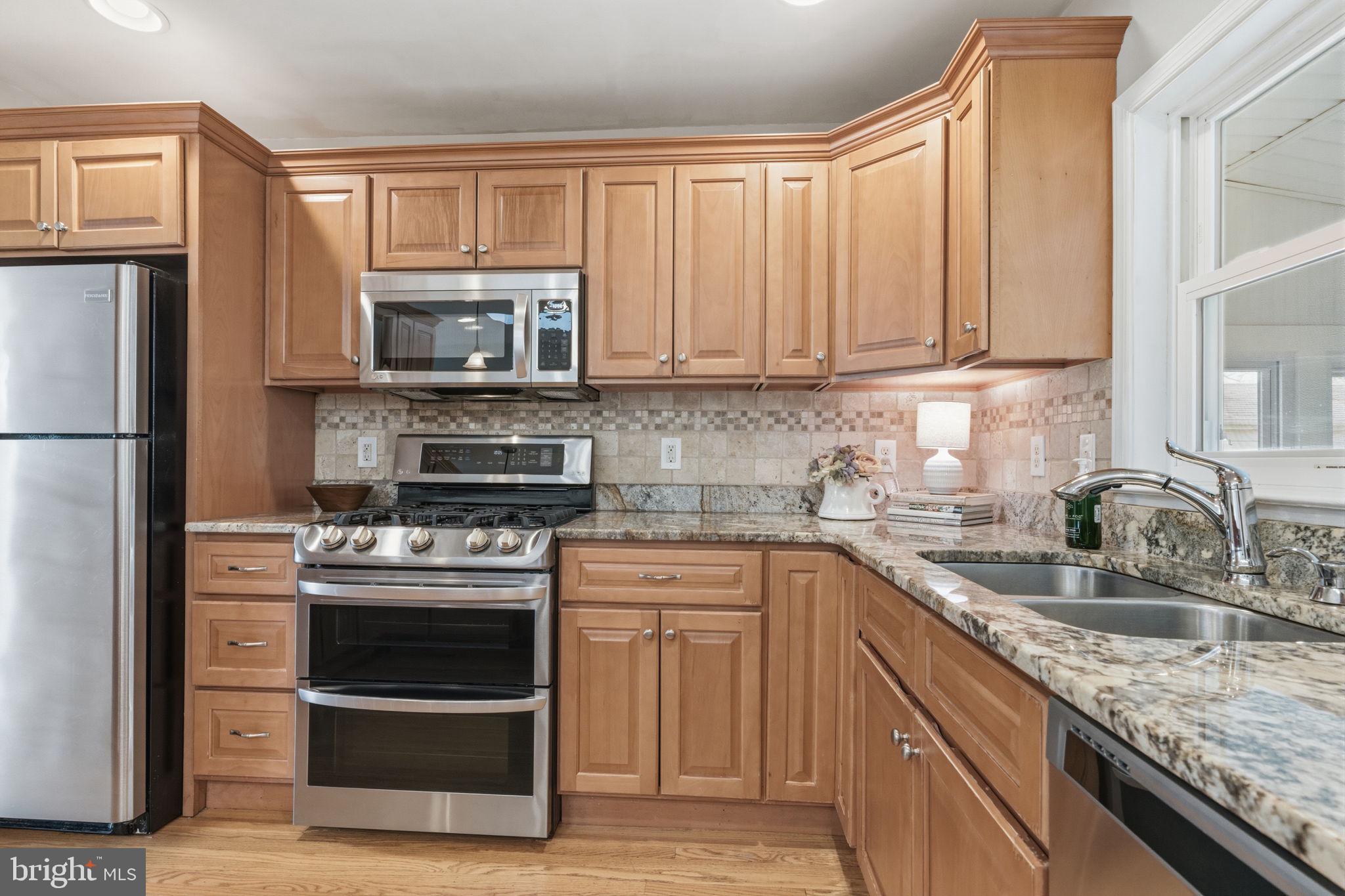 PENNSBURY HGTS - Residential